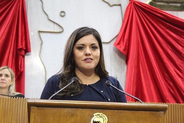 DIP. ITZEL CASTILLO.jpg