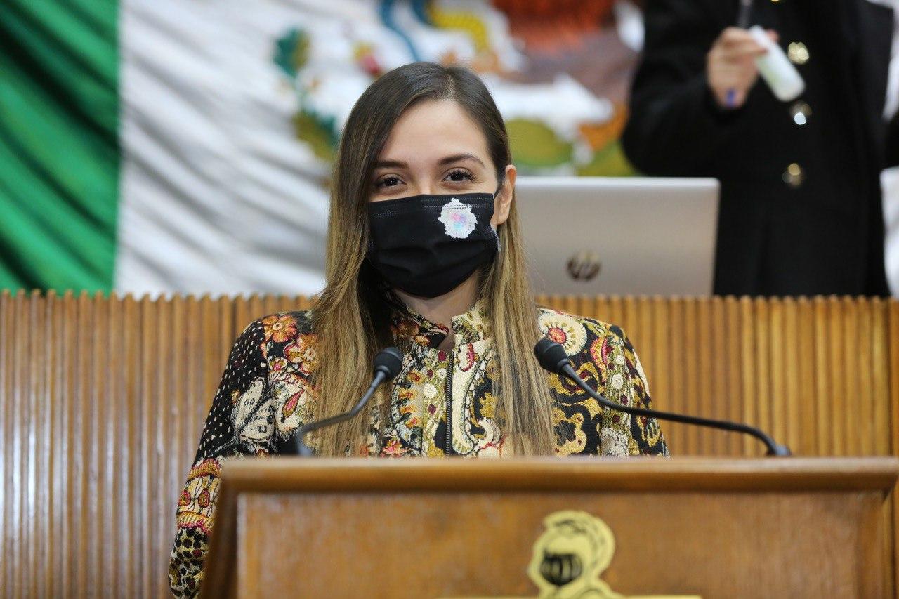 photo5634452293386610612 (5).jpg