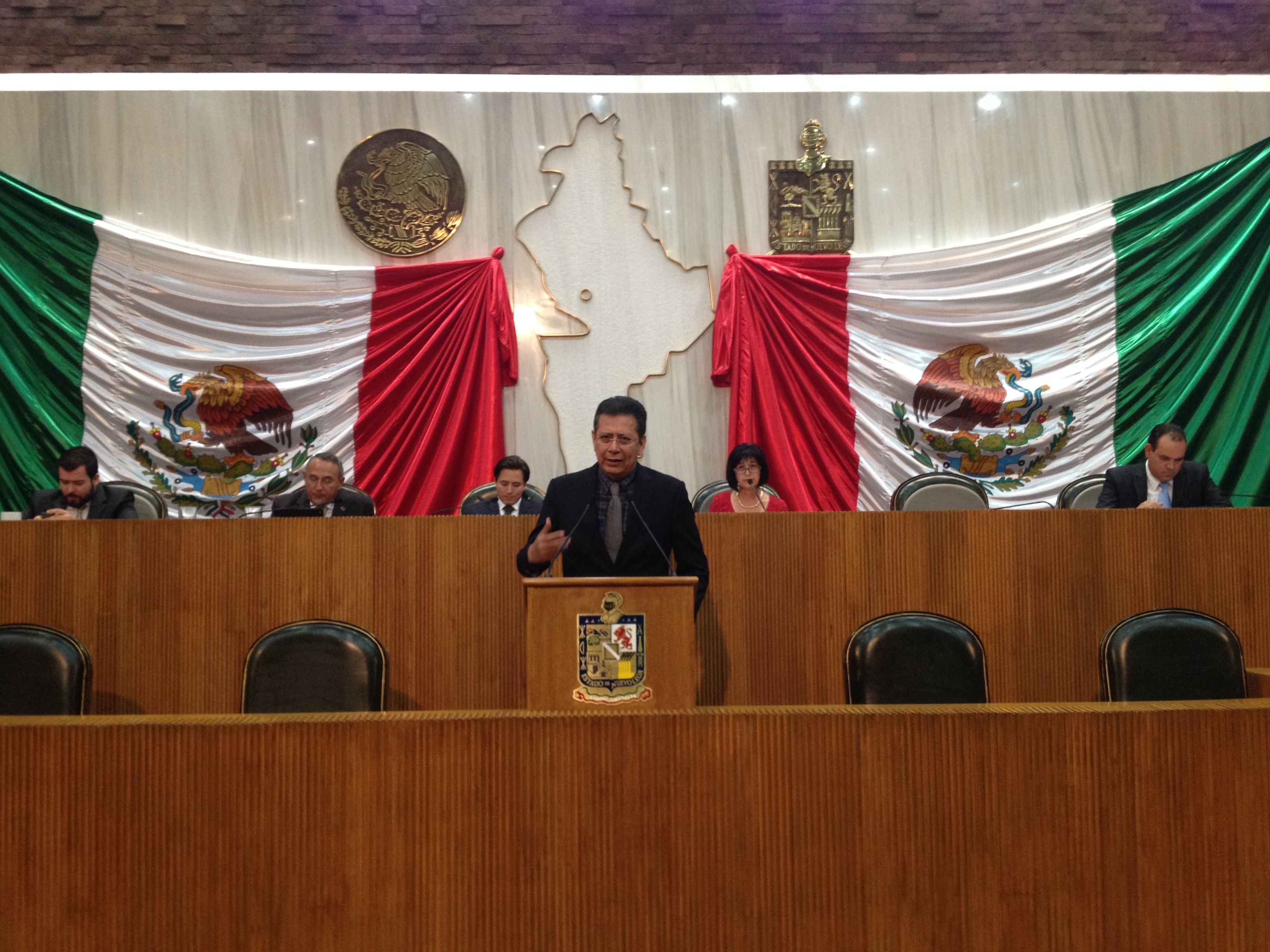 Presentó el Diputado iniciativa  para crear un programa de apoyo económico mensual para los adultos mayores en Nuevo León.