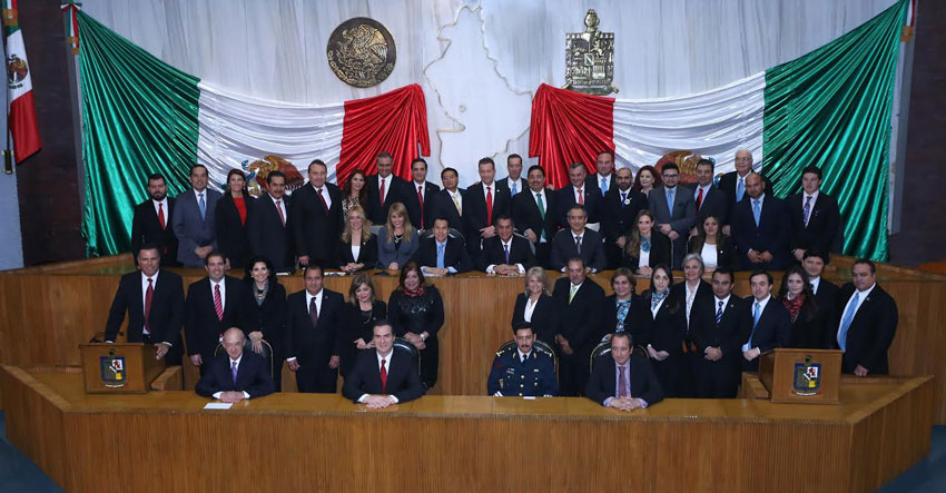 Apertura del Segundo Periodo Ordinario de Sesiones Primer Año de Ejercicio Constitucional LXXIV Legislatura del Congreso de Nuevo León