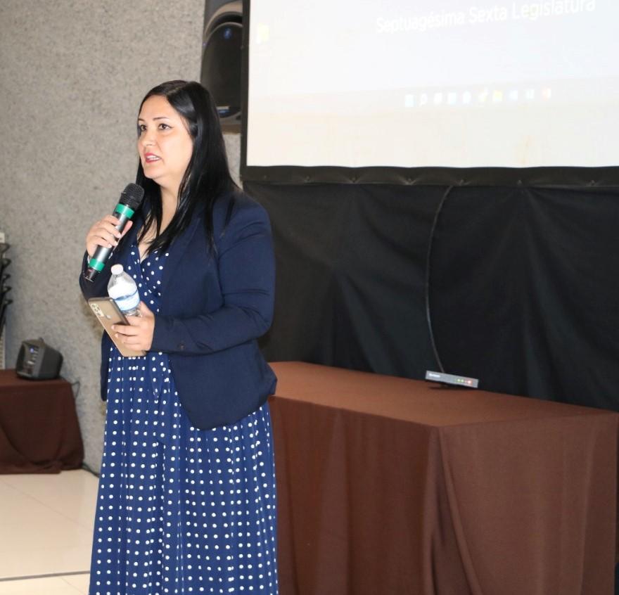 Jessica Martínez presenta 