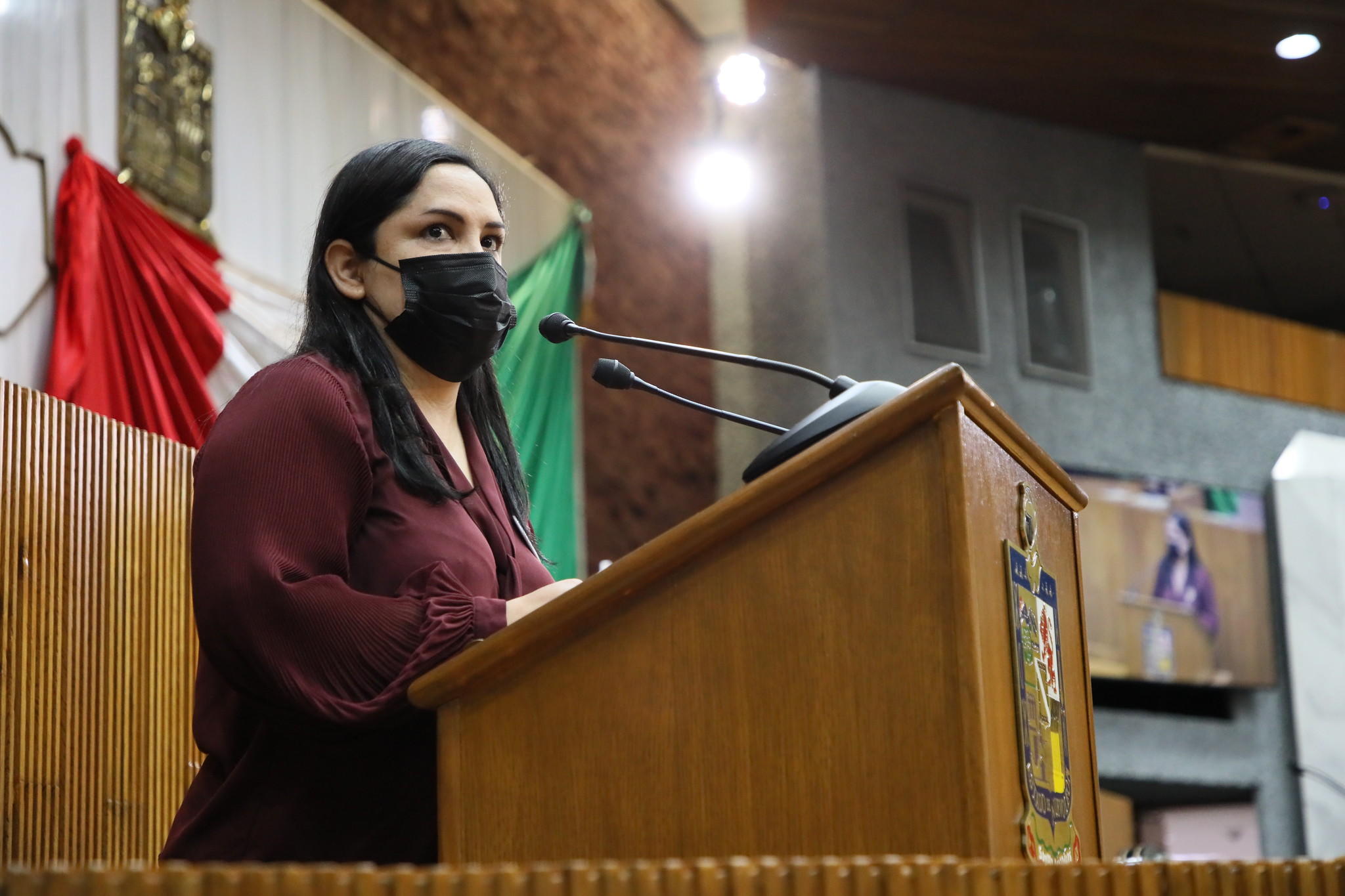 INVITA JESSICA MARTINEZ A REFLEXIONAR SOBRE ACCIONES PARA ERRADICAR LA VIOLENCIA FEMENINA