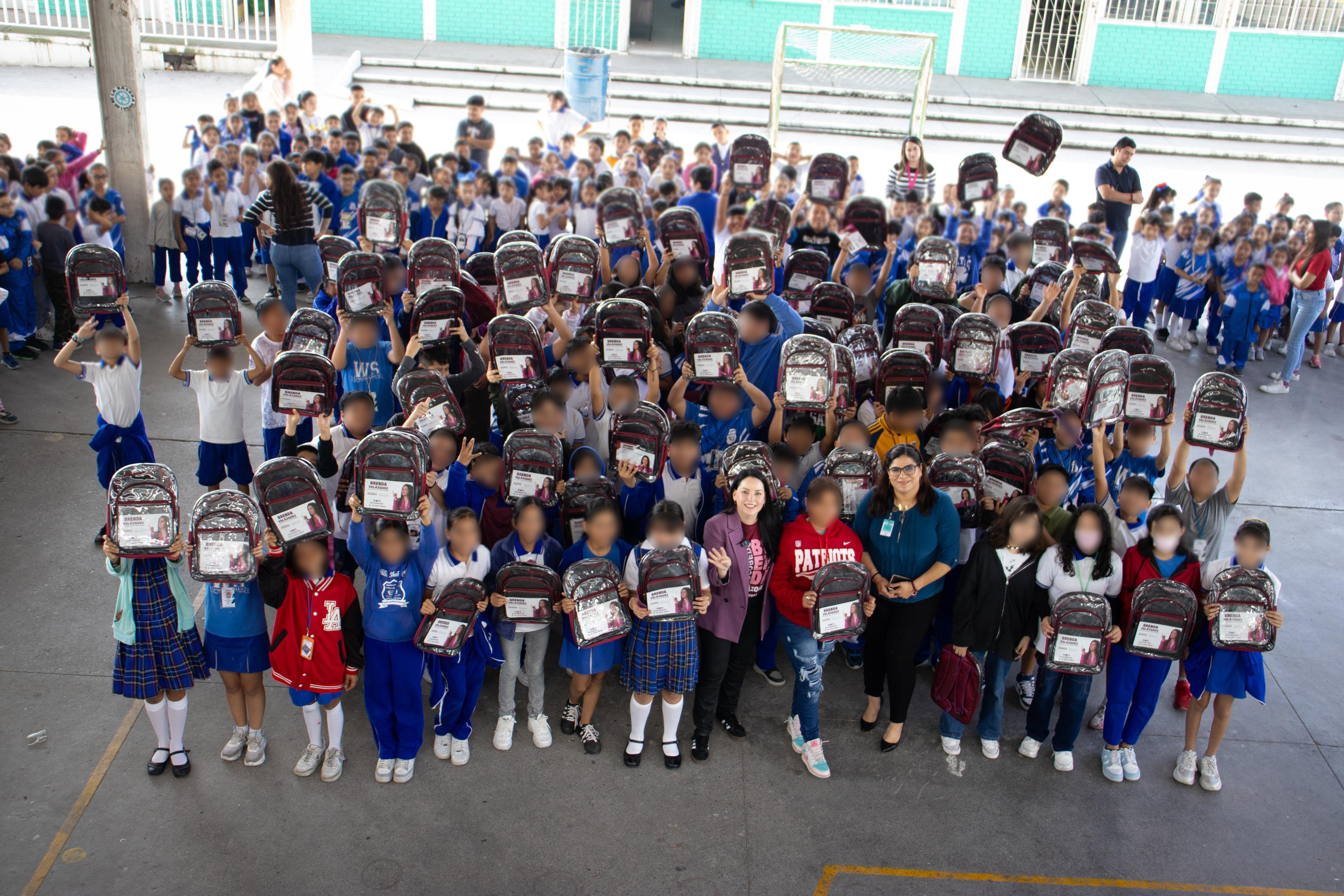 AMPLÍAN DIPUTADAS DE MORENA 