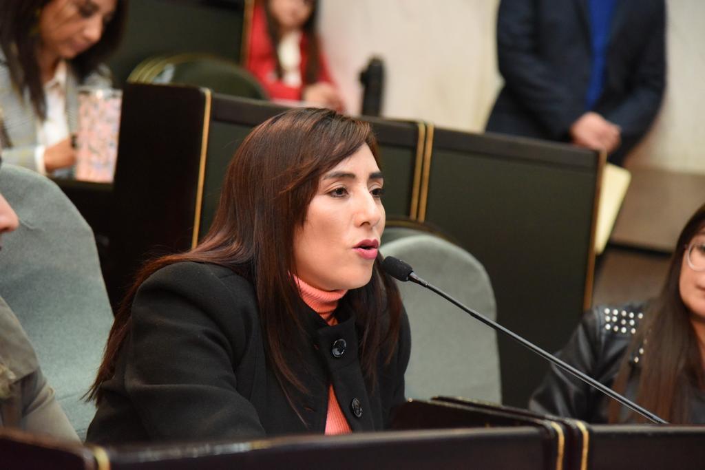 Realiza diputada Julia Espinosa exhorto a la AET para que brinde mejor capacitación a operadores de transporte urbano