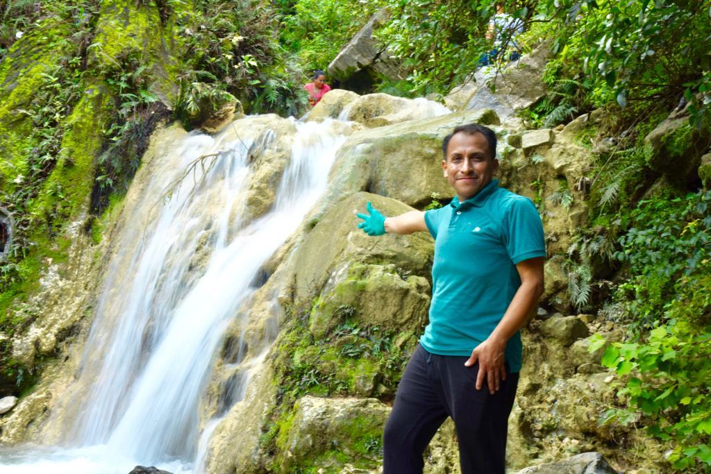 Realiza diputado Luis Armando Torres recorrido por las cascadas del Cerro de la Silla.