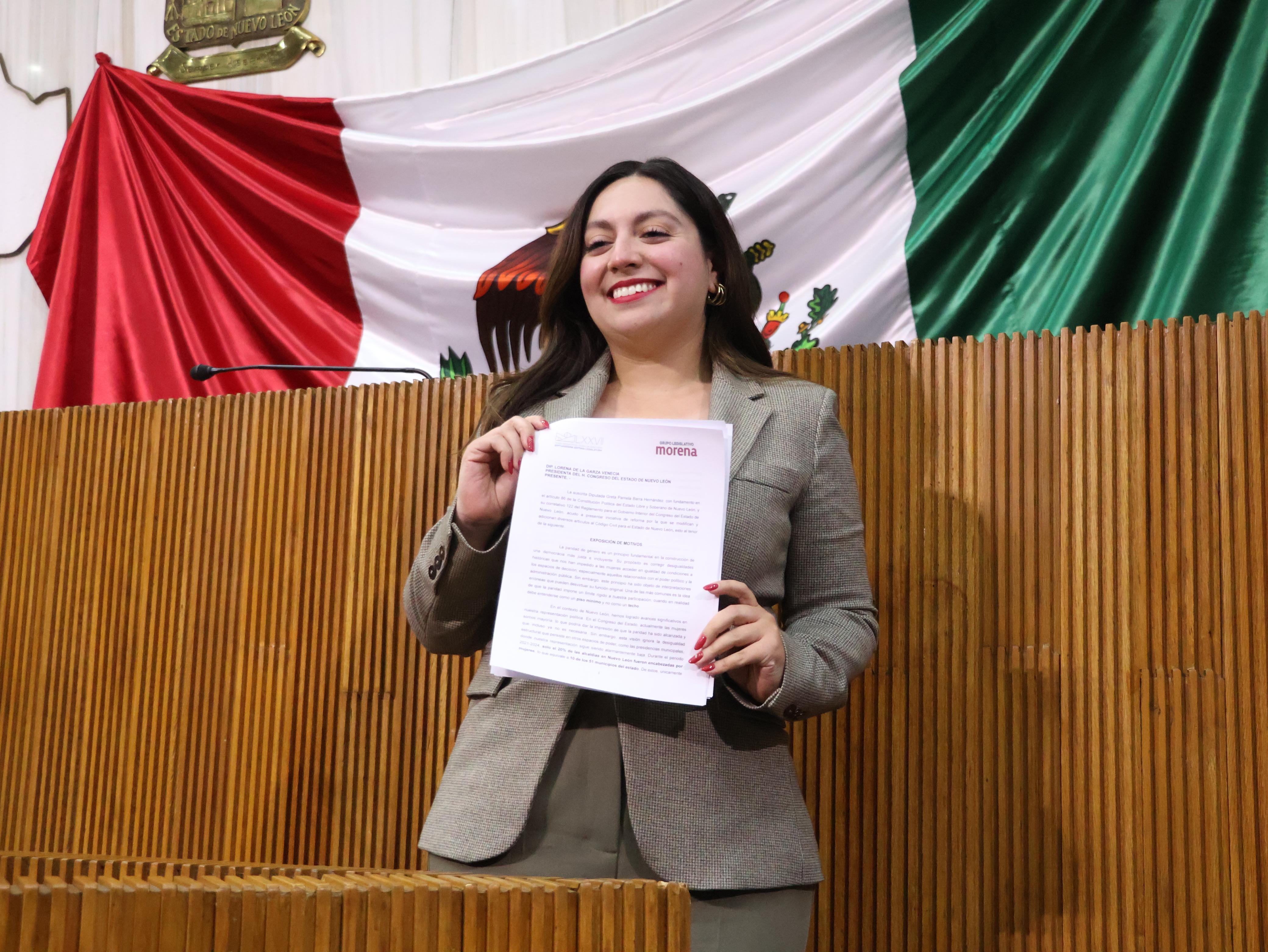 PROMUEVE GRETA BARRA CONCEPTO DE PARIDAD EN LEY