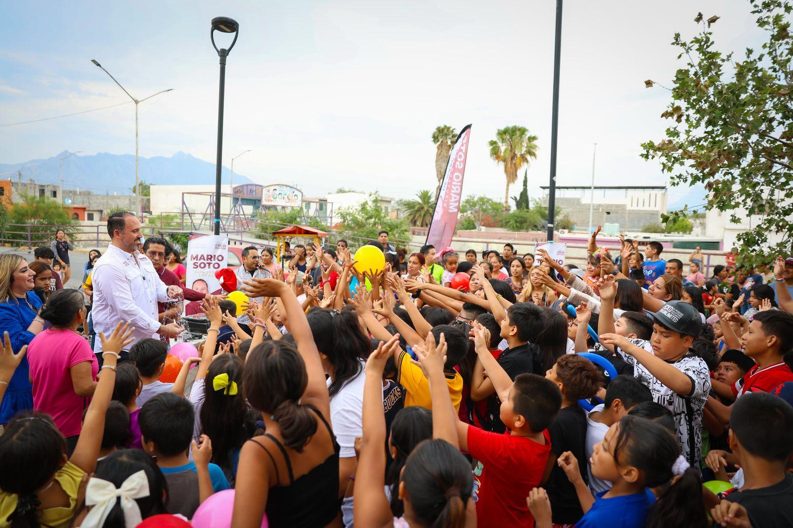 CELEBRA MARIO SOTO A NIÑAS Y NIÑOS DE GARCÍA