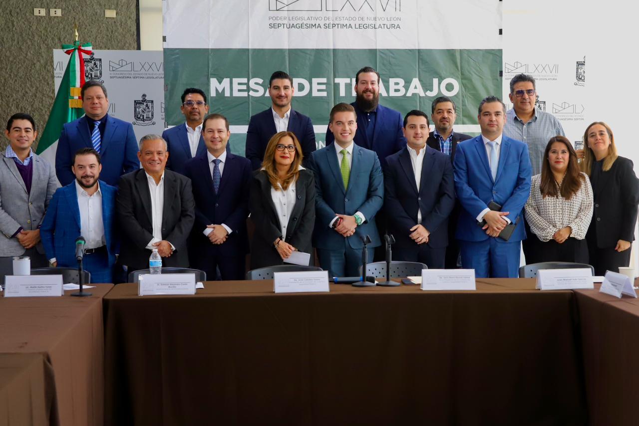 PROMUEVE JESÚS ELIZONDO MESA DE TRABAJO CONTRA CIBERDELITOS