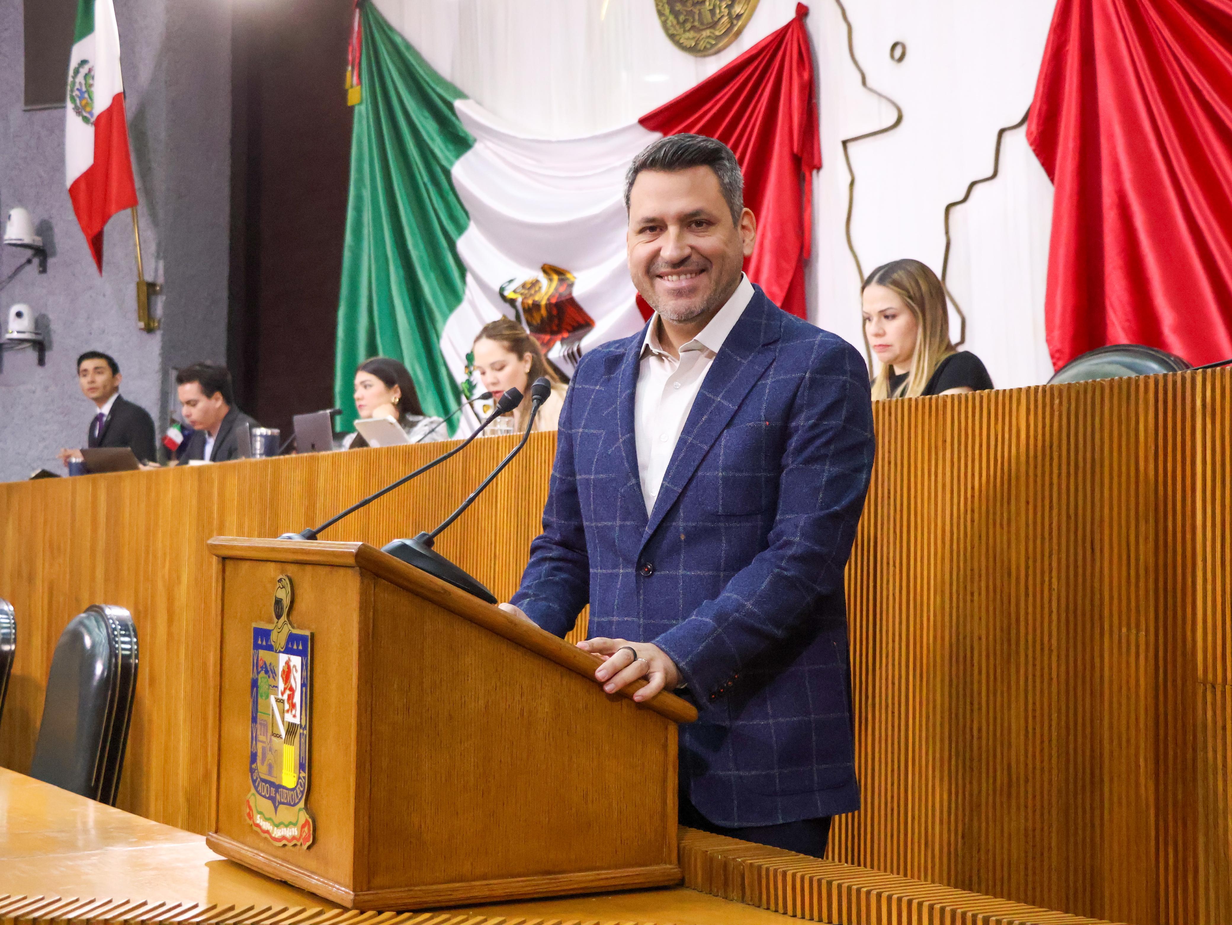 IMPULSA TOMÁS MONTOYA EL SISTEMA DE PROTECCIÓN INTEGRAL DE LAS PERSONAS ADULTAS MAYORES