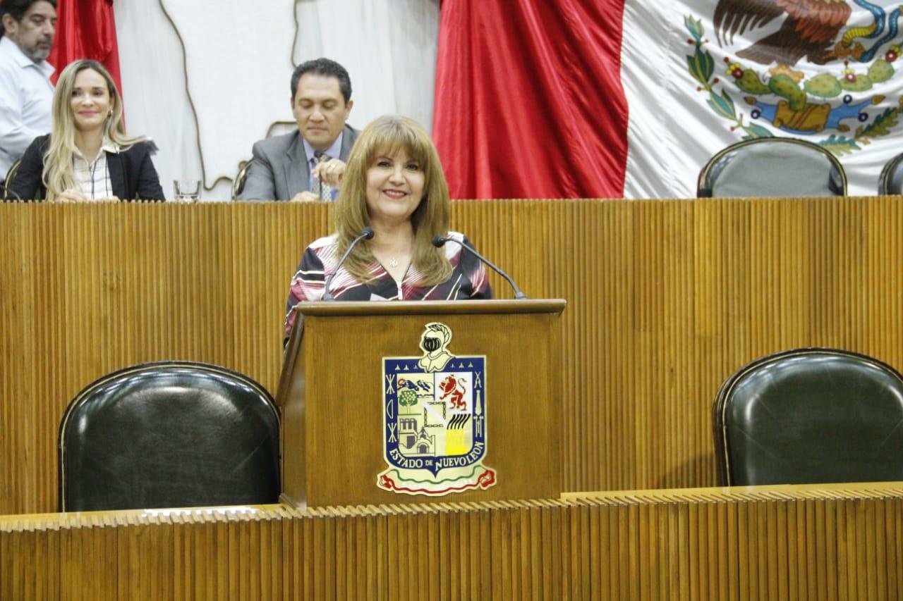 Presenta Diputada Beatriz de los Santos iniciativa para fomentar el buen uso de internet y redes sociales.
