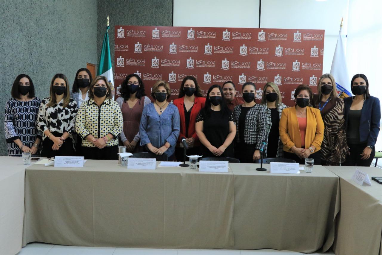 SE LLEVA A CABO MESA DE TRABAJO SOBRE ALERTA DE GENERO EN EL CONGRESO DE NUEVO LEON