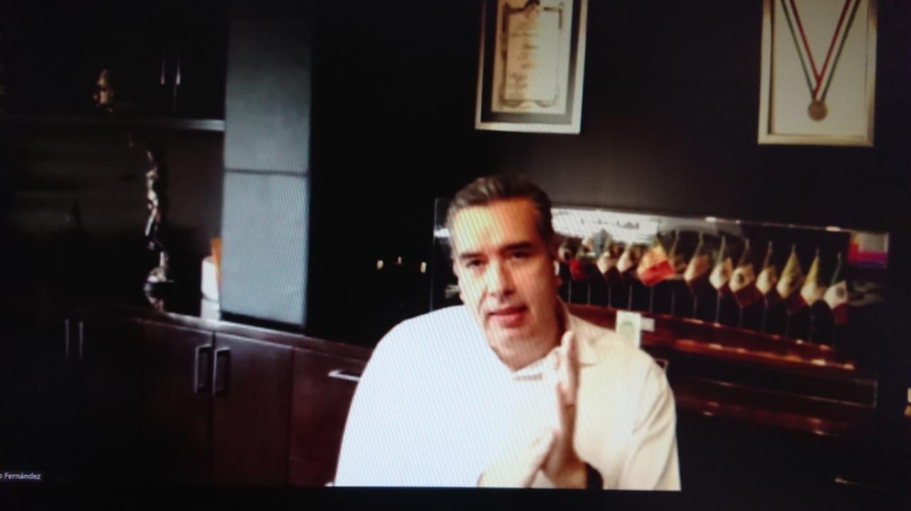 SOLICITA WALDO FERNÁNDEZ QUE ACTAS DE NACIMIENTO SEAN PERMANENTES EN EL ESTADO.