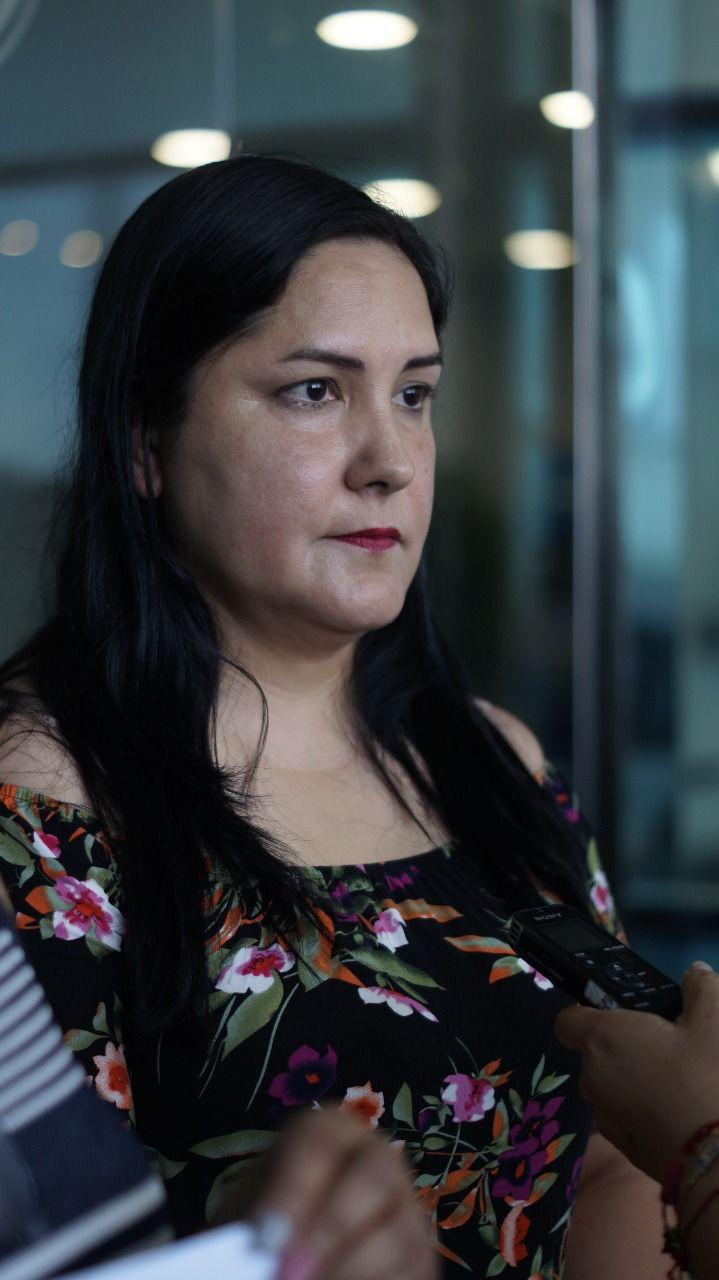 DIPUTADA JESSICA MARTINEZ, ENTREGA INICIATIVA PARA ERRADICAR VIOLENCIA ESTÉTICA Y ATENDER LA NARCO ESTÉTICA