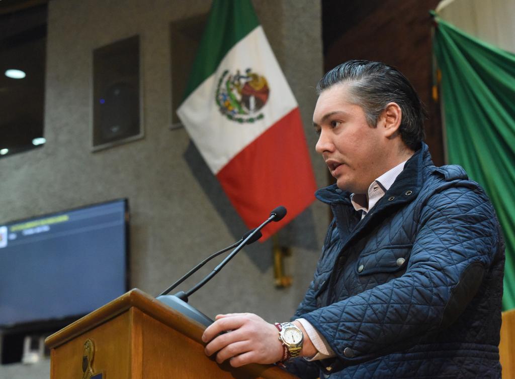 Propone diputado Arturo B de la Garza que los partidos políticos respondan por actos de corrupción cometidos por sus servidores públicos.