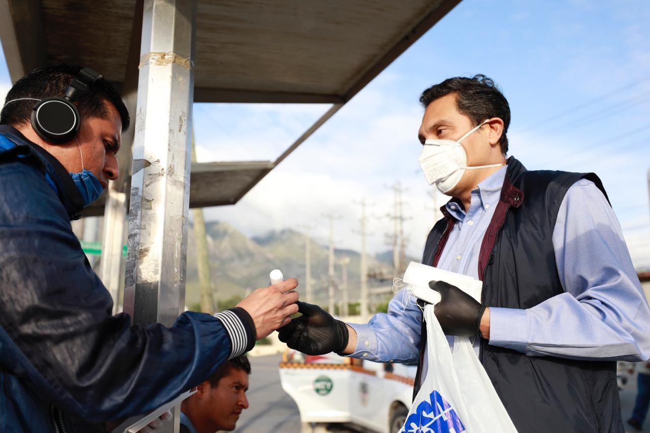 REPARTE CUBRE BOCAS JUAN CARLOS RUIZ