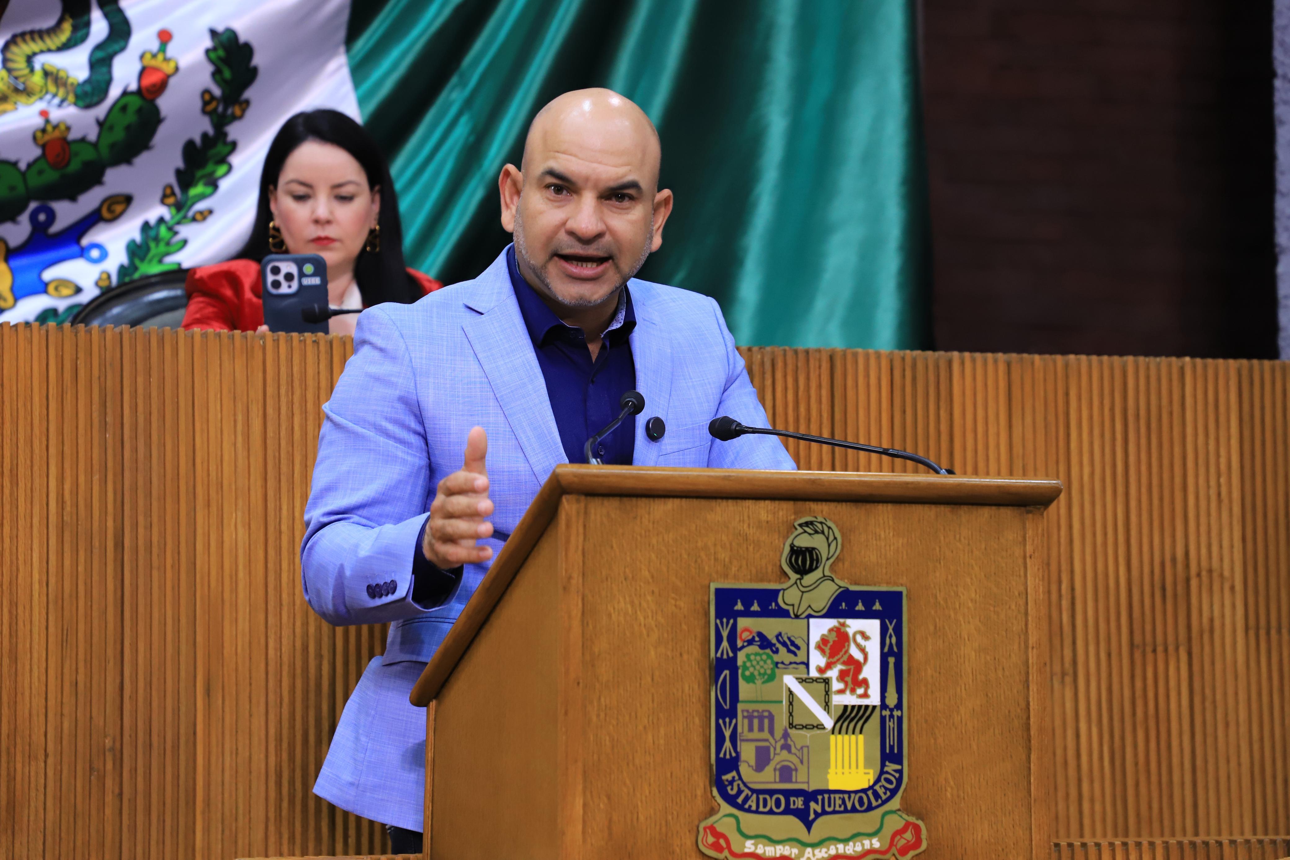 PROPONE JOSÉ LUIS SANTOS INSPECCIONES OBLIGATORIAS DEL TRANSPORTE PÚBLICO