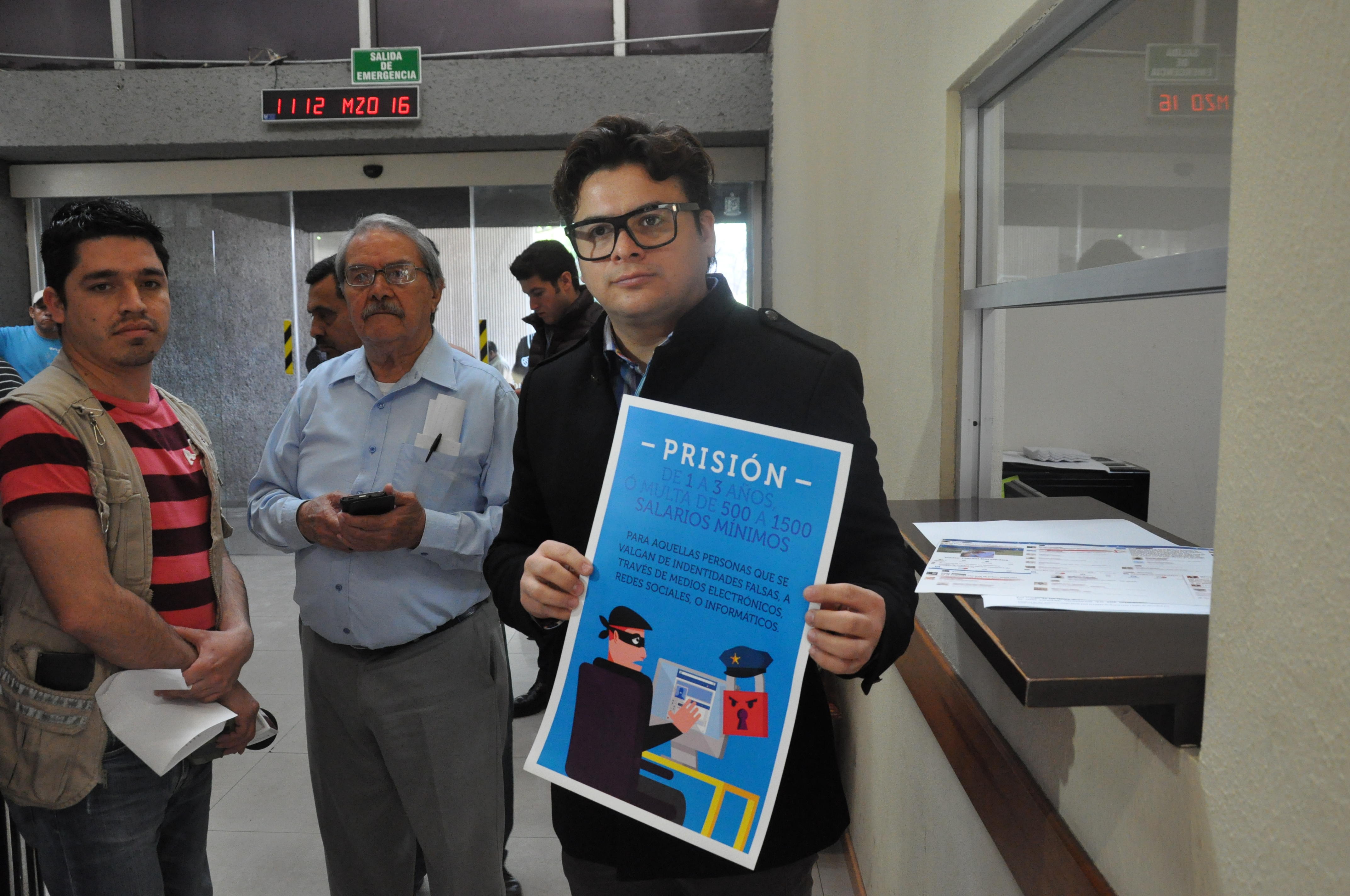 PLANTEA ÁNGEL BARROSO CÁRCEL POR ROBO DE IDENTIDAD EN REDES SOCIALES