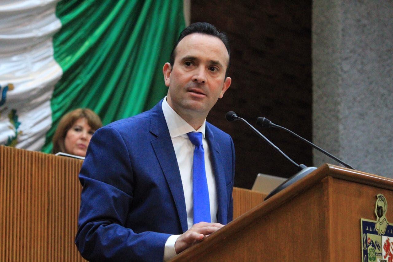 EXIGE PAN COMPARECENCIA  DE LONGORIA; CONGRESO APRUEBA