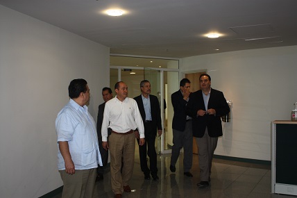 Supervisan Diputados del PAN y PRD ocupación de Torre Administrativa