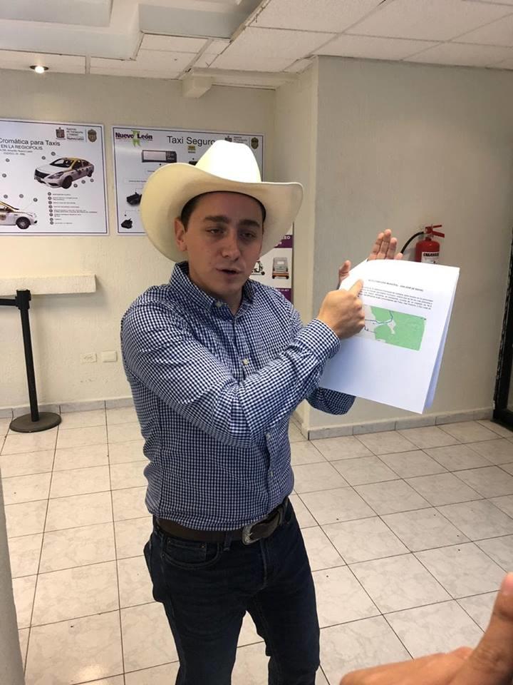 SOLICITA EDUARDO LEAL SERVICIO  DE TRANSPORTE PARA SUR DEL ESTADO