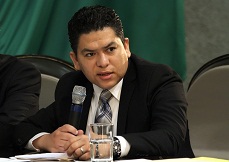 Solicita Acción Nacional quitar carrusel del Obispado; Congreso Local lo aprueba