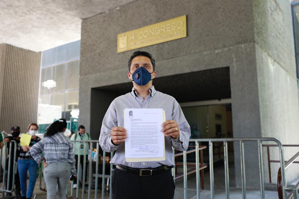 DEBE IMSS JUSTIFICAR ENVÍO DE PERSONAL DE NL  A CIUDAD DE MÉXICO.- JUAN CARLOS RUIZ.