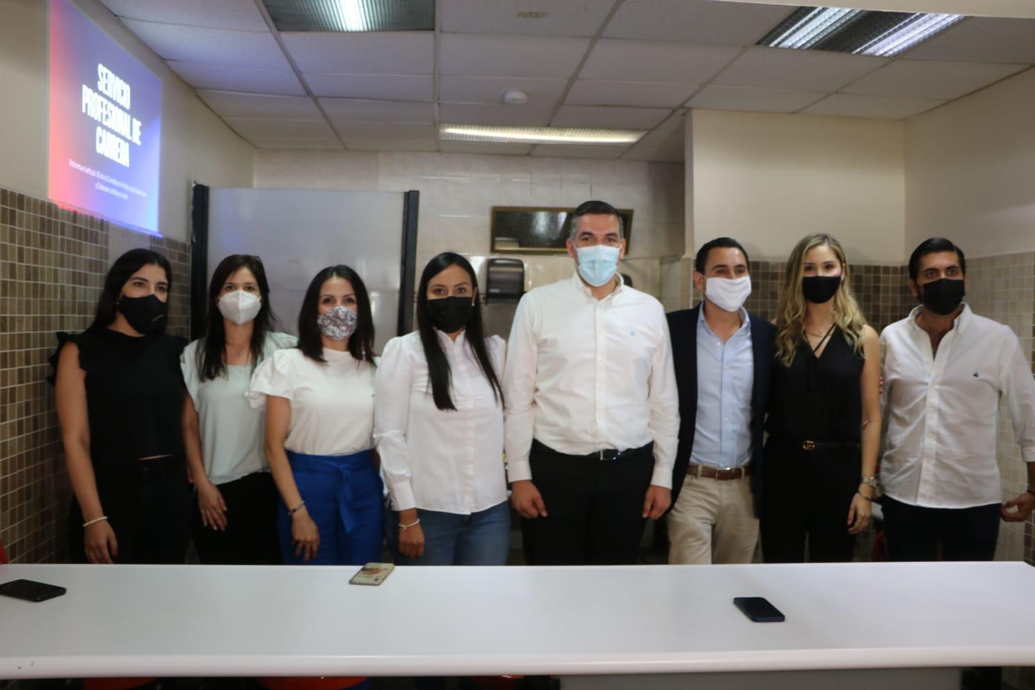 PLANTEA PAN POR LEY SISTEMA DE SERVICIO PROFESIONAL DE CARRERA