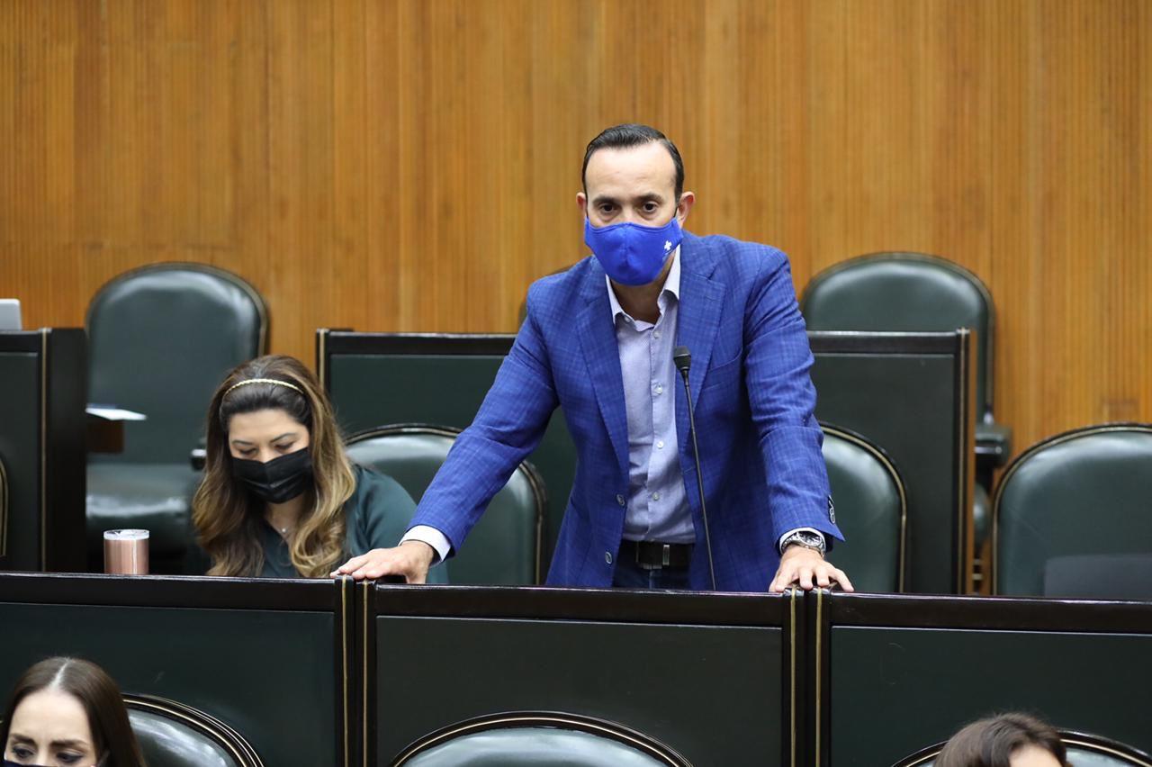 MÁS VACUNAS Y ACELERAR LA VACUNACIÓN EN NL, EXIGE PAN