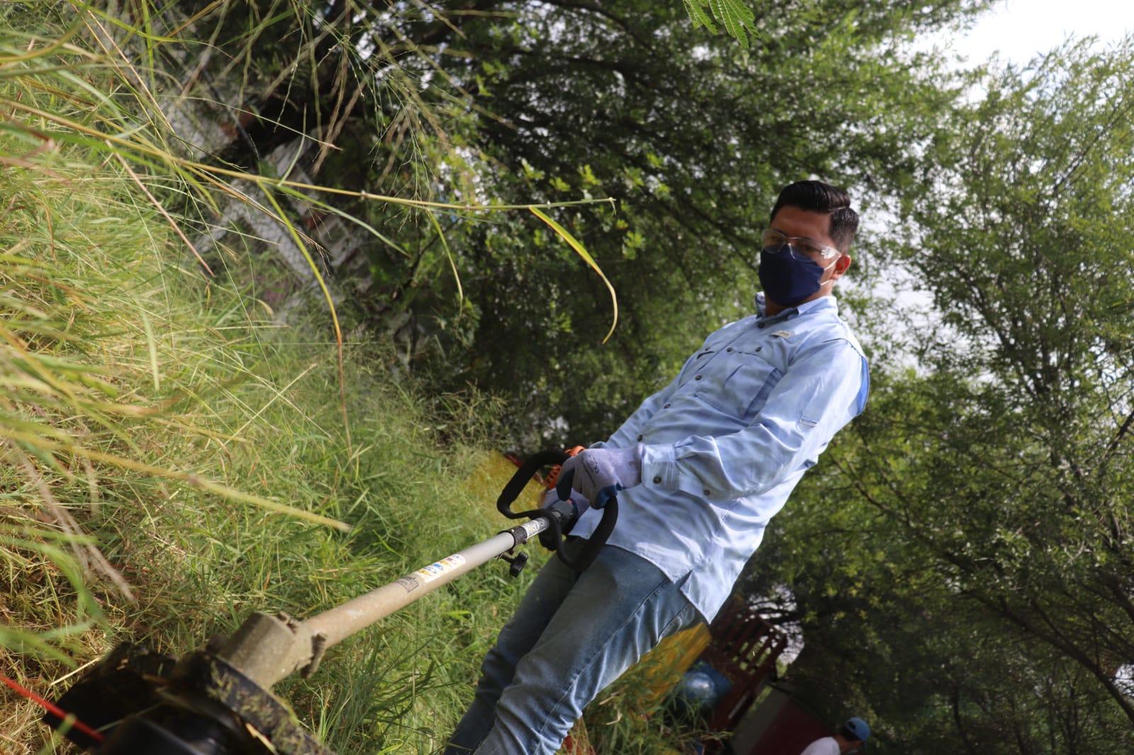 APOYA FÉLIX ROCHA A LIMPIEZA DE KINDER 
