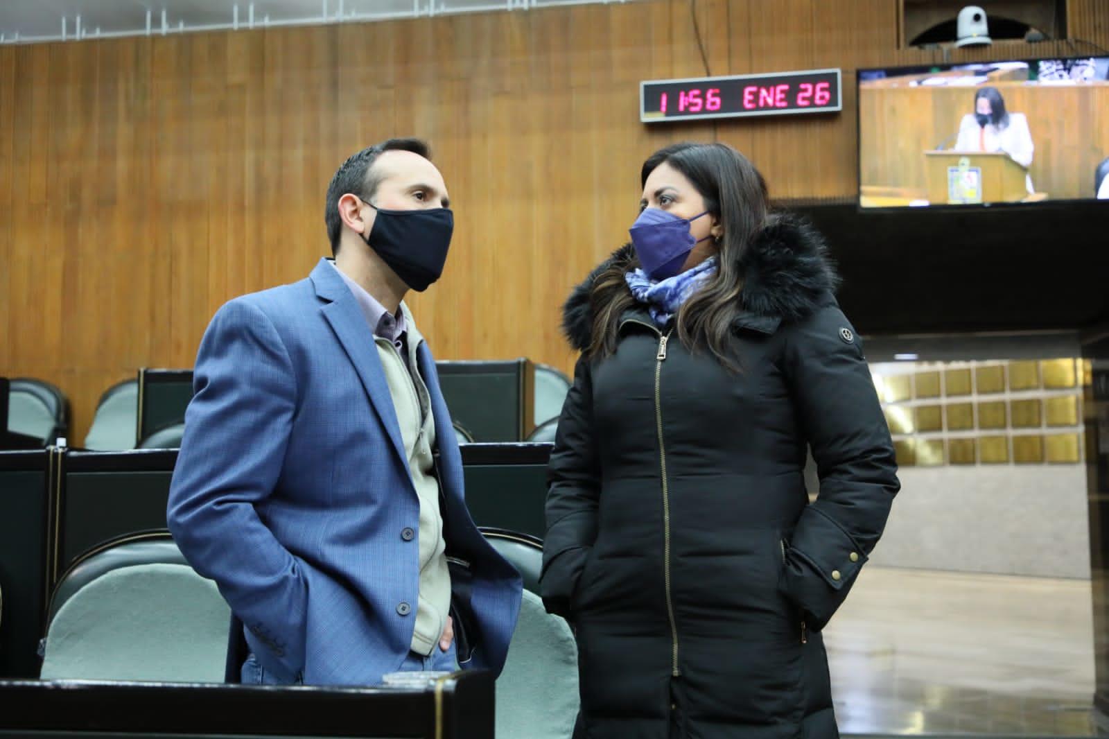 EXIGE CARLOS DE LA FUENTE SOLUCIÓN A DESABASTO DE AGUA 