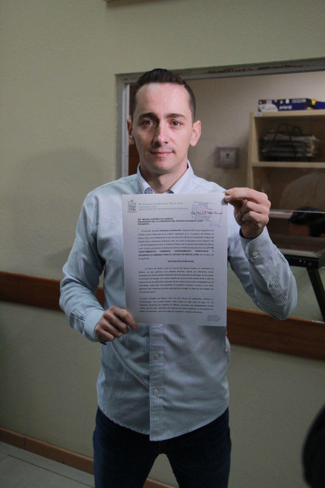 PROPONE LALO LEAL PROHIBIR DESARROLLOS URBANOS EN ZONAS NATURALES