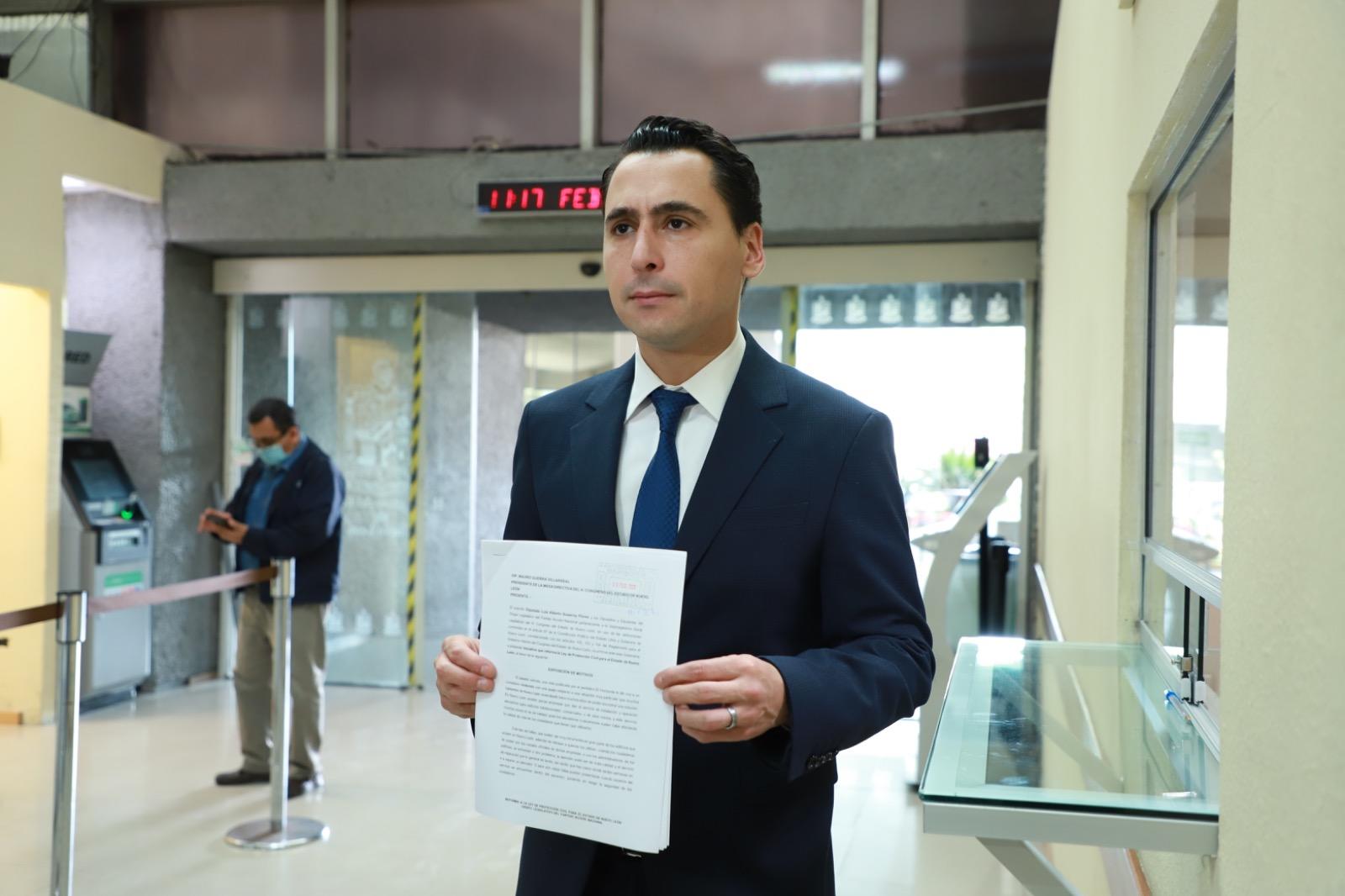 PROPONE LUIS SUSARREY SANCIONES  POR MAL ESTADO DE ELEVADORES