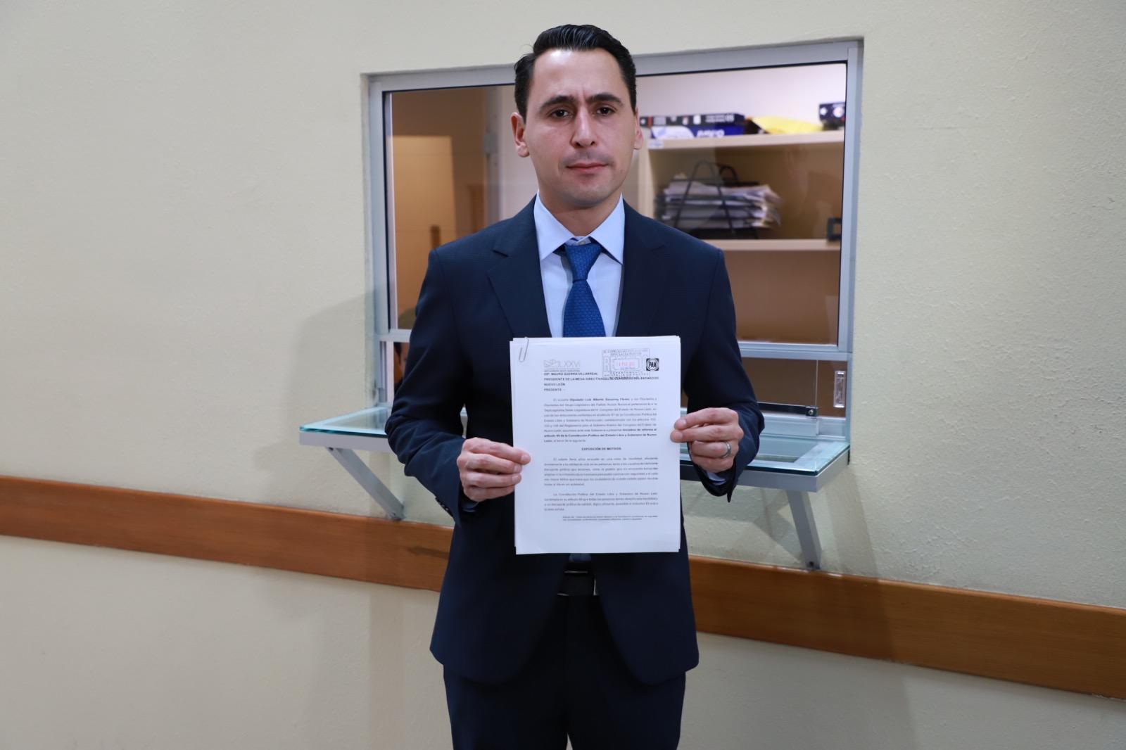 PLANTEA  LUIS SUSARREY EMPRESA PÚBLICA PARA SOLUCIÓN DE PROBLEMÁTICA DEL TRANSPORTE