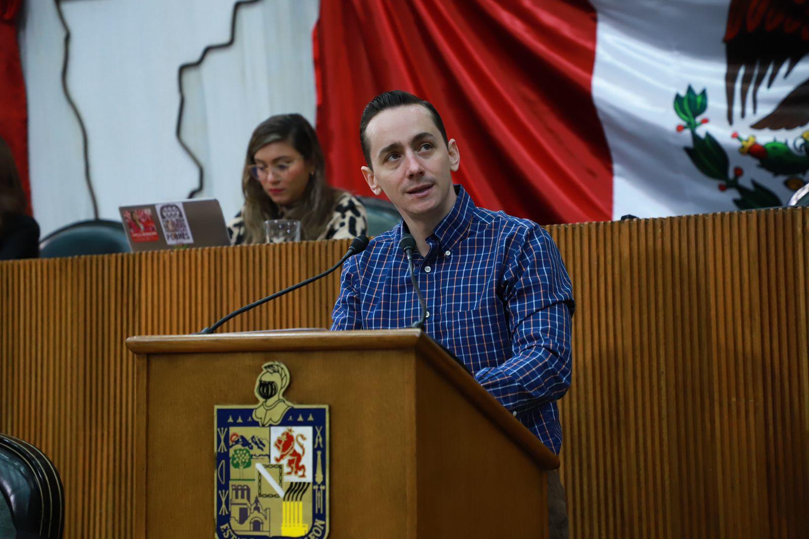 PROPONE LALO LEAL CASTIGAR COMO FRAUDE LA VENTA DE VIAJES FALSOS