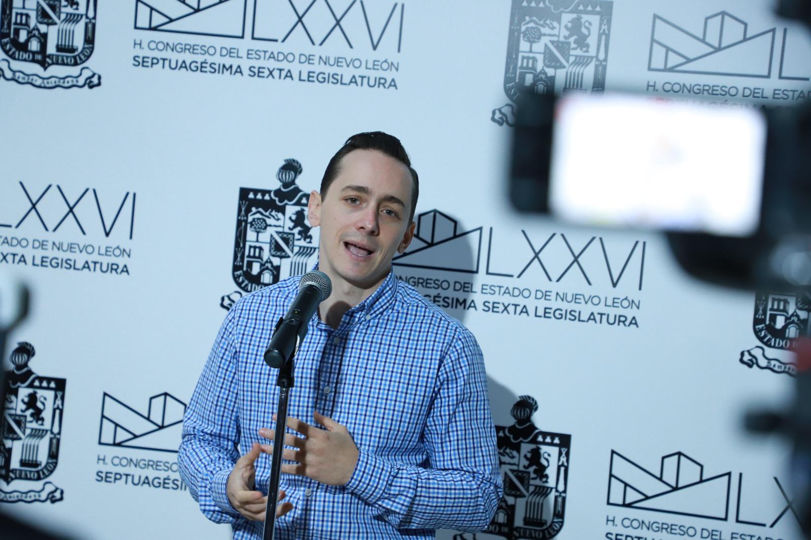 EXIGE LALO LEAL A FISCALÍA INVESTIGUE CASOS DE DESPOJO EN ALLENDE Y OFRECE ASESORÍA JURÍDICA GRATUITA A VÍCTIMAS.-