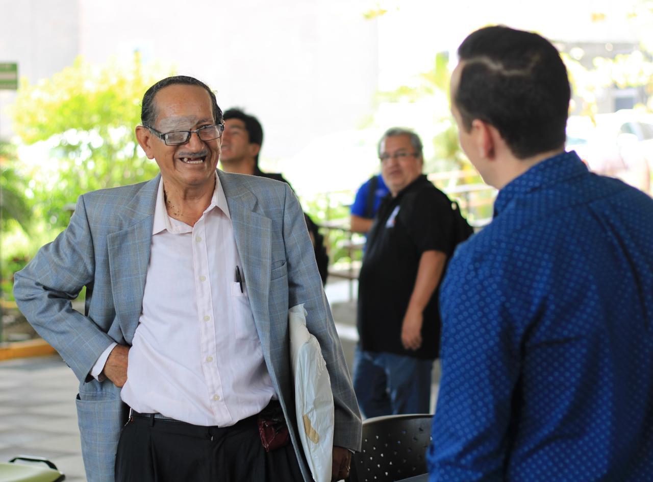 ASESORA LALO LEAL A CIUDADANOS POR DESPOJO DE PROPIEDADES