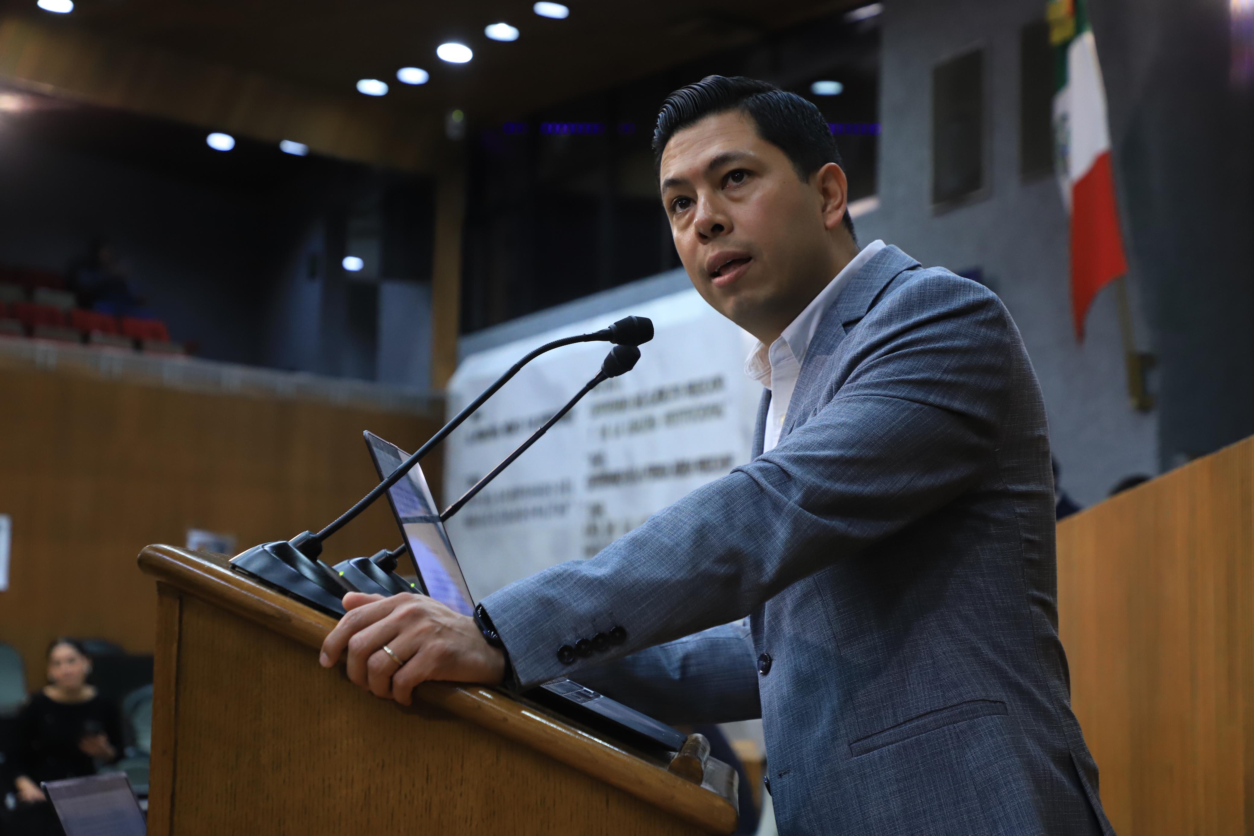 PIDE FÉLIX ROCHA CELERIDAD EN ATENCIÓN DE FUGAS DE DRENAJE