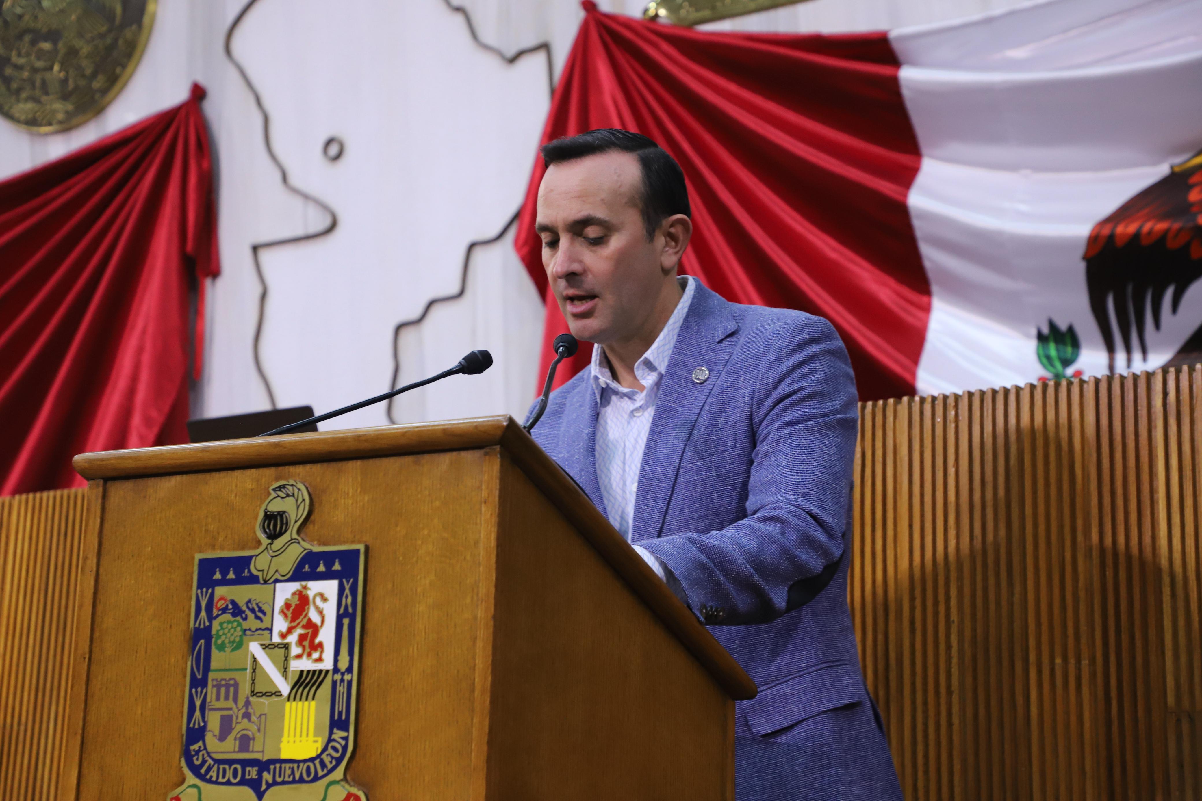 LLAMAREMOS A COMPARECER AL SECRETARIO DE MEDIO AMBIENTE. - CARLOS DE LA FUENTE.