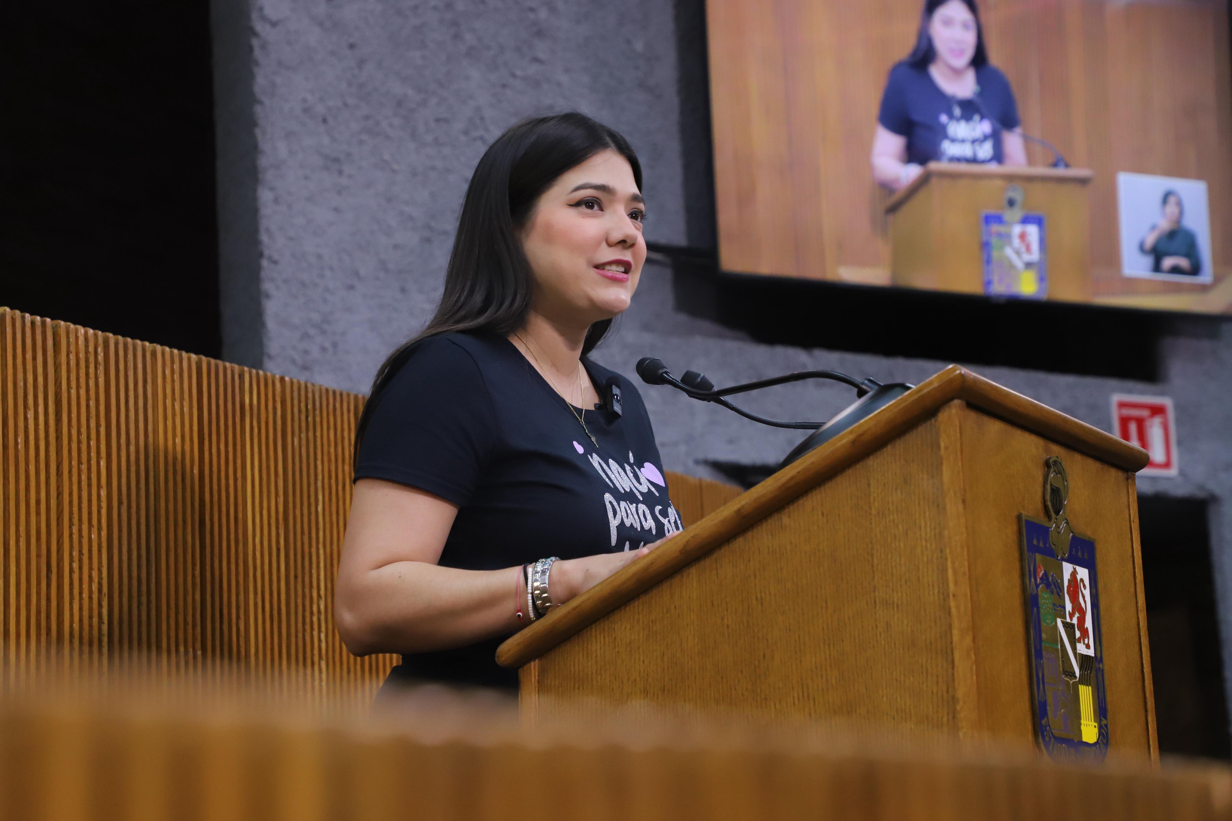EXIGE CONGRESO A SEGURIDAD PÚBLICA RESPETAR  EL DERECHO DE MANIFESTACIÓN