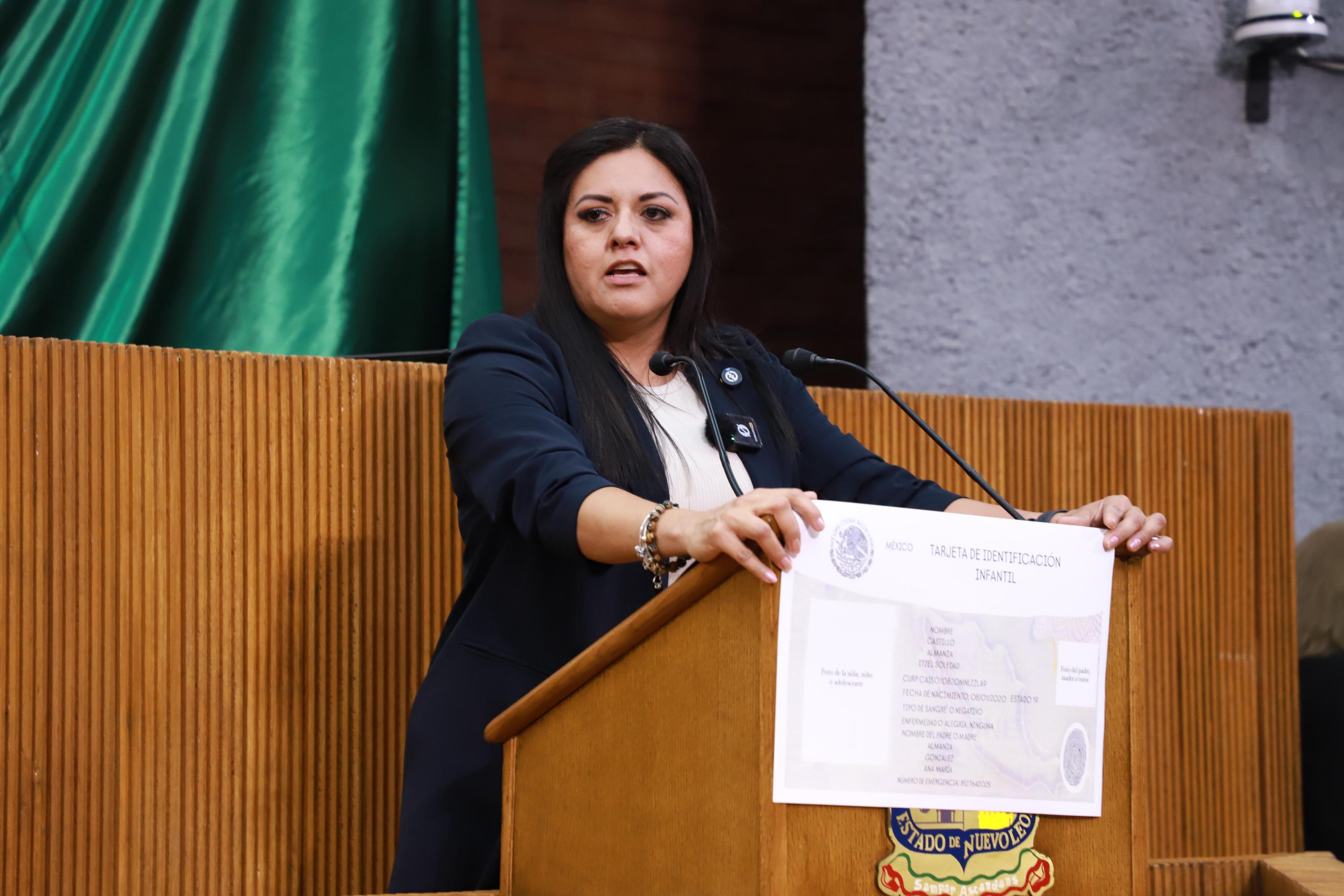 PROPONE ITZEL CASTILLO TARJETA DE IDENTIDAD PARA MENORES