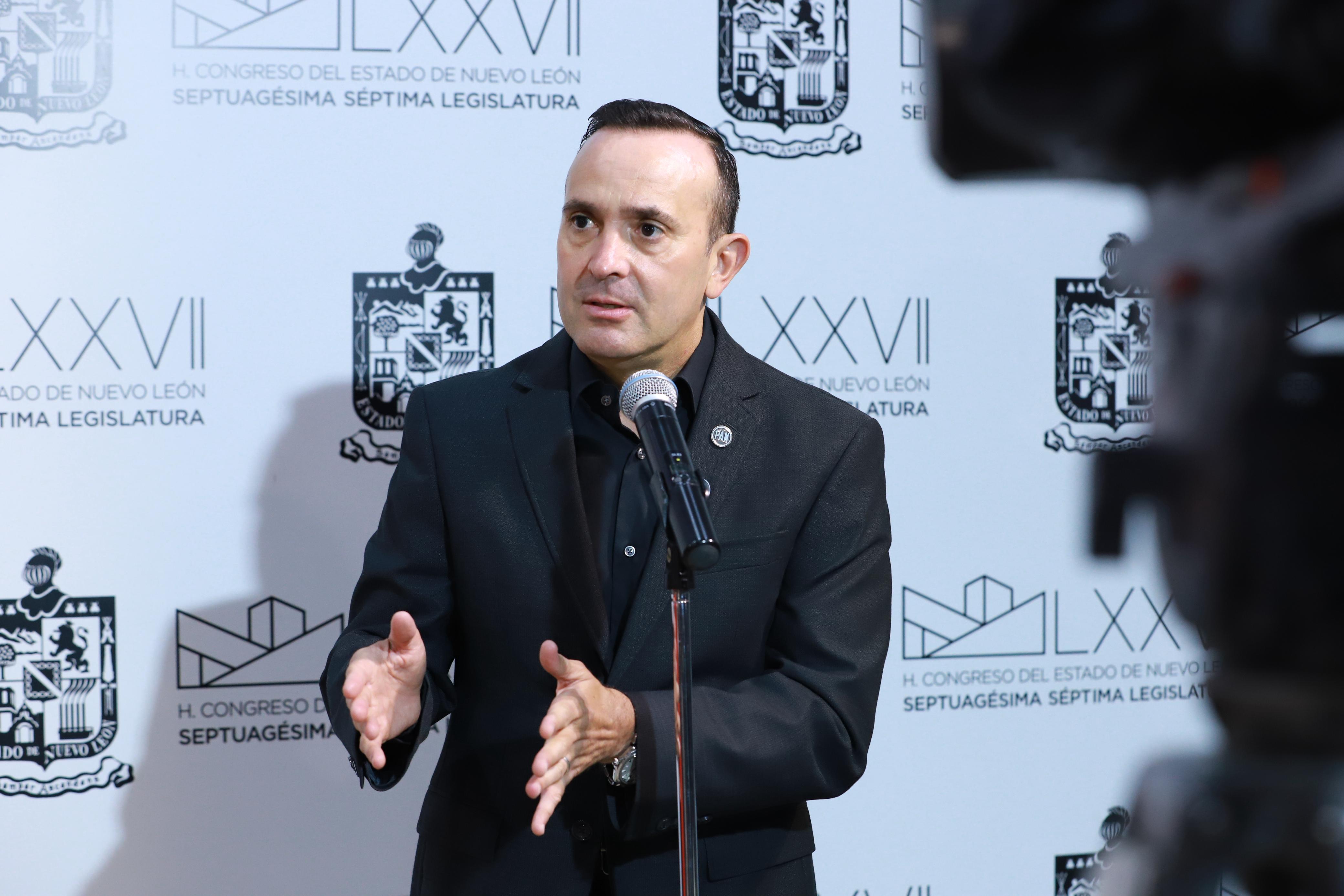 ESPERA CARLOS DE LA FUENTE MEJORA EN SERVICIO DE AGUA Y DRENAJE ANTE CAMBIO DE TITULAR