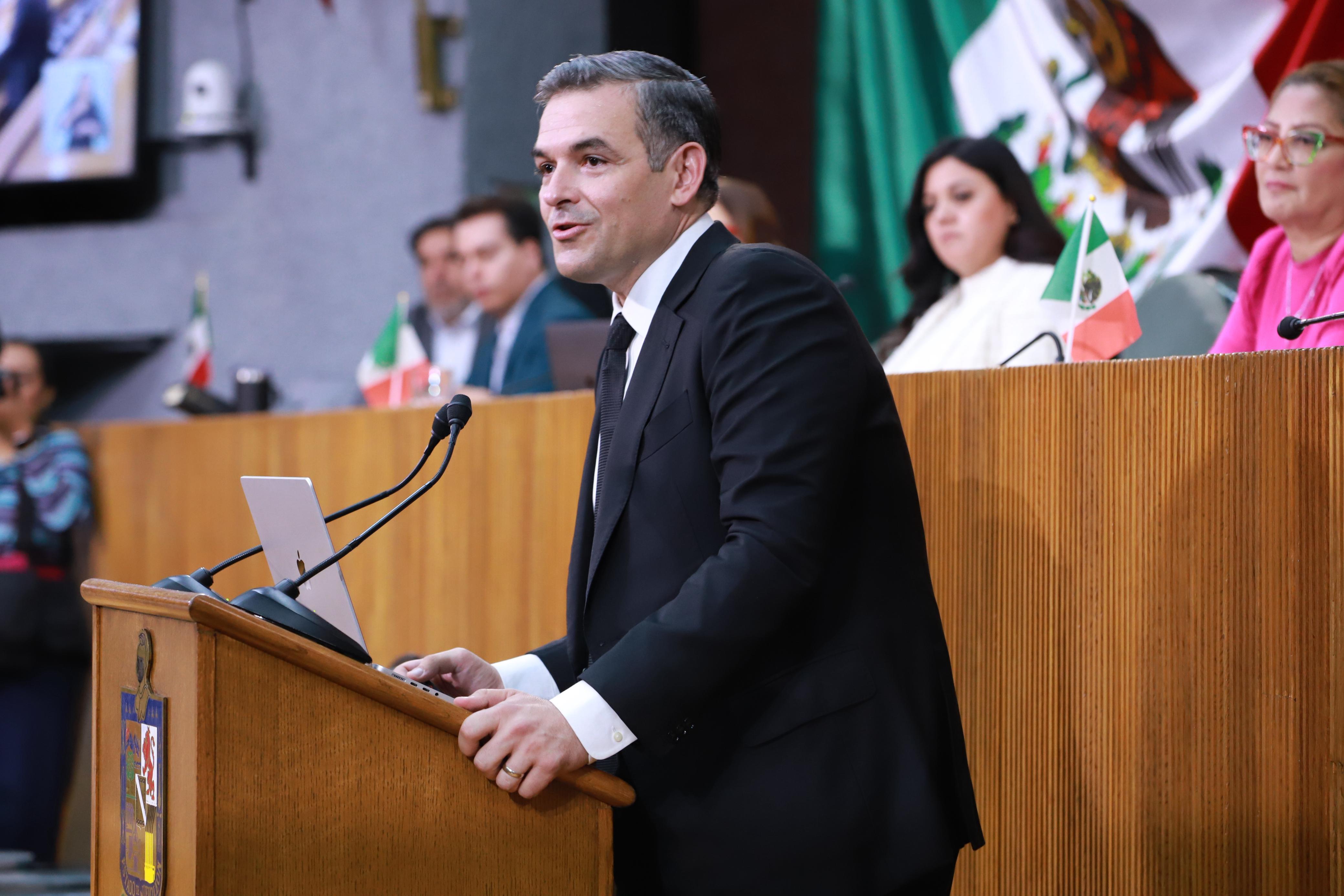 PROPONE MAURO GUERRA INCLUIR EN LEY INDICADORES DE HUELLAS HÍDRICAS Y ECOLÓGICA