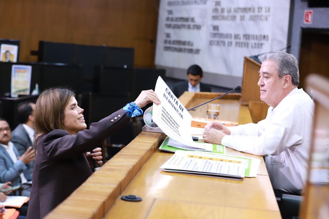 EXIGEN DIPUTADOS DEL PAN RENUNCIA DE HERNÁN VILLARREAL