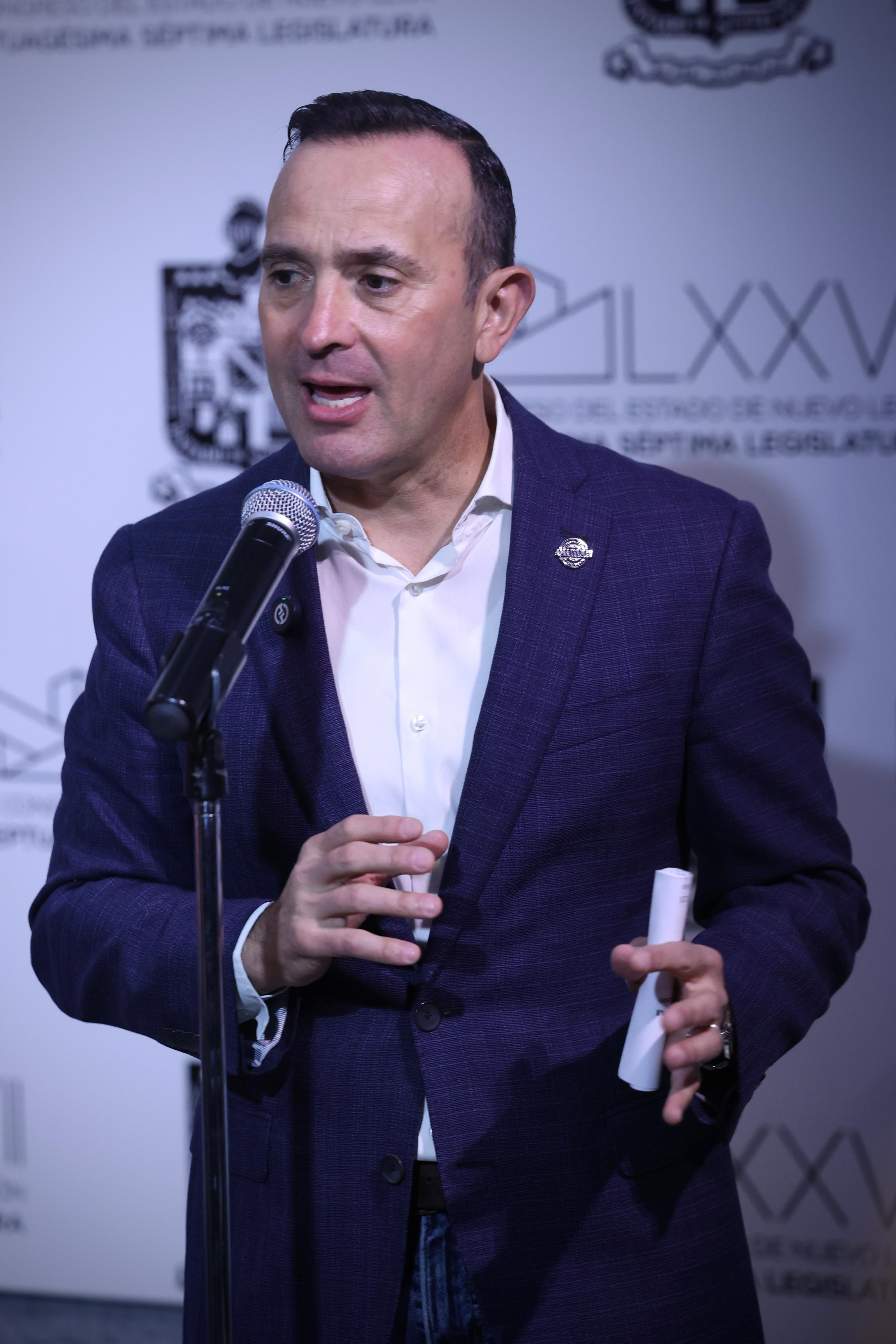 SI EL GOBERNADOR LO ASEGURA, NO SUCEDERÁ: CARLOS DE LA FUENTE