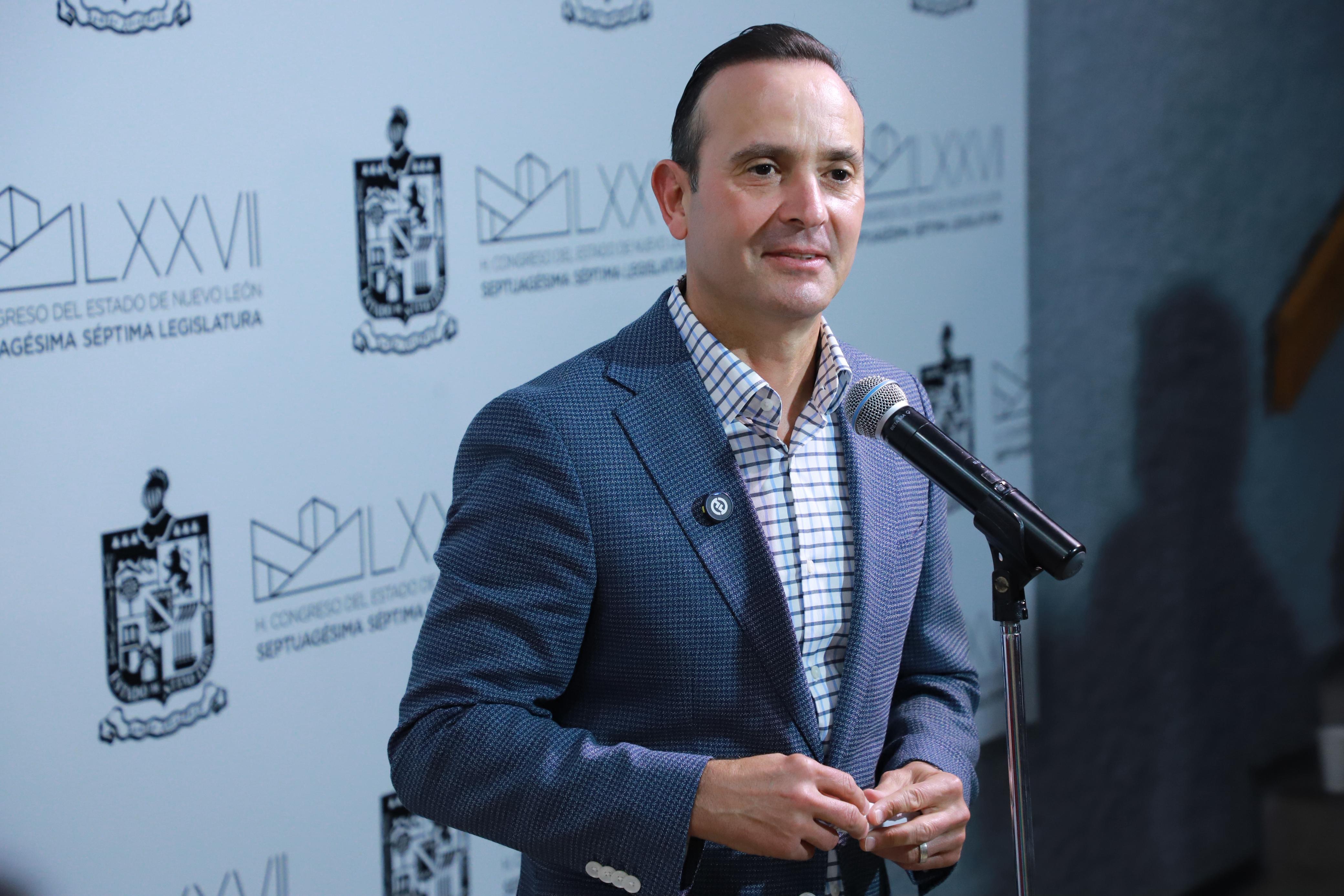 ASE DEBE REVISAR GASTO PÚBLICO DE REFORESTACIÓN EXTREMA.- CARLOS DE LA FUENTE.