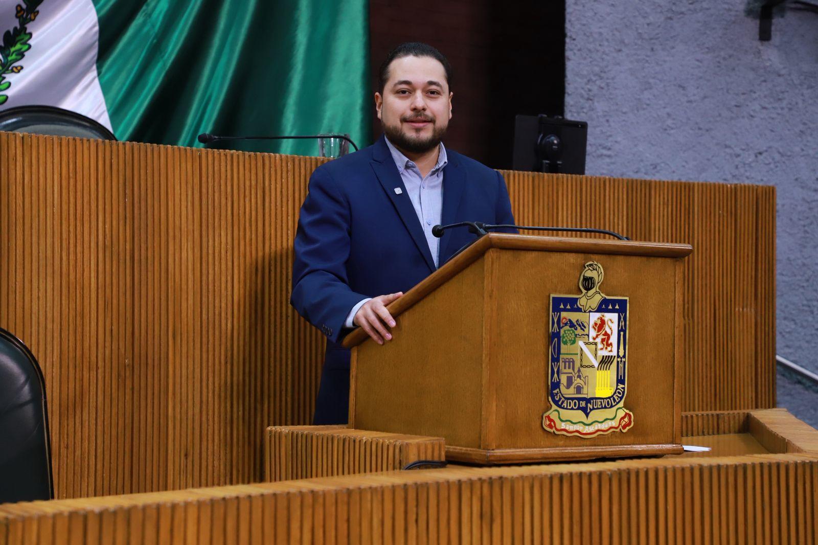 EXHIBE MIGUEL LECHUGA INEFICIENCIA DE CFE Y AYD