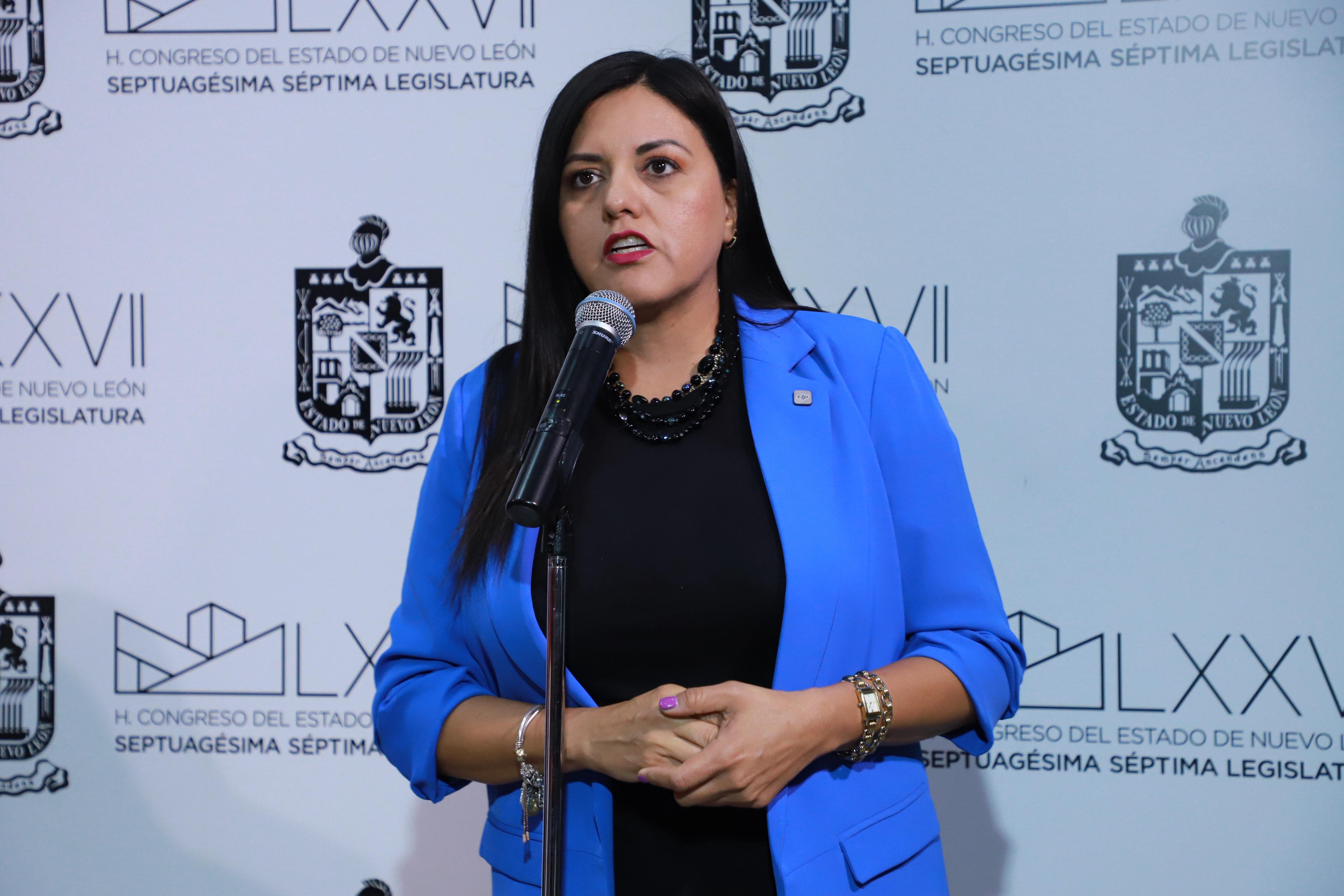  DENUNCIA ITZEL CASTILLO 'DOBLE CACHUCHA' DE ENCARGADO DE TESORERÍA 