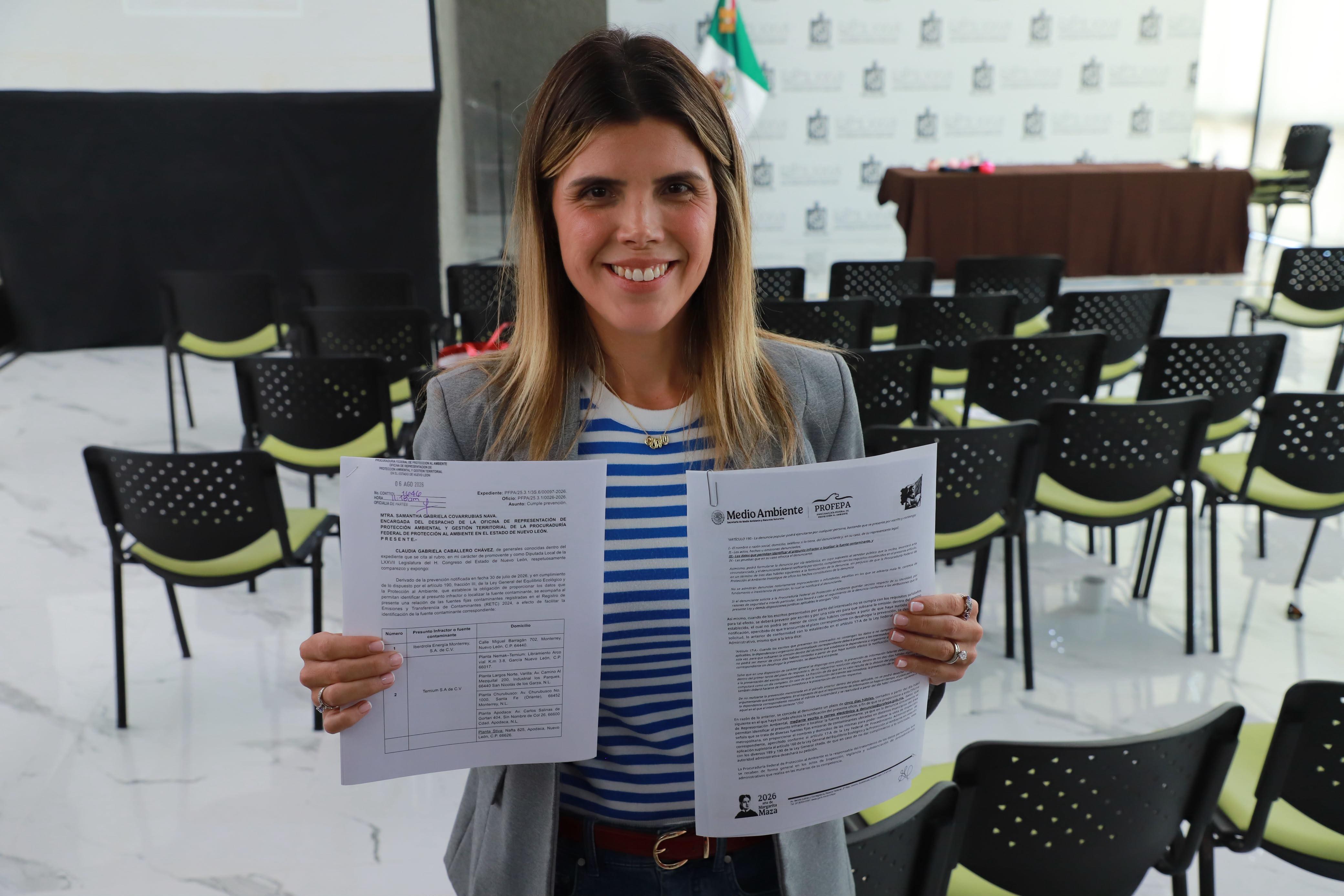 DENUNCIA CLAUDIA CABALLERO DESINTERÉS DE AUTORIDADES POR CALIDAD DEL AIRE EN NUEVO LEÓN
