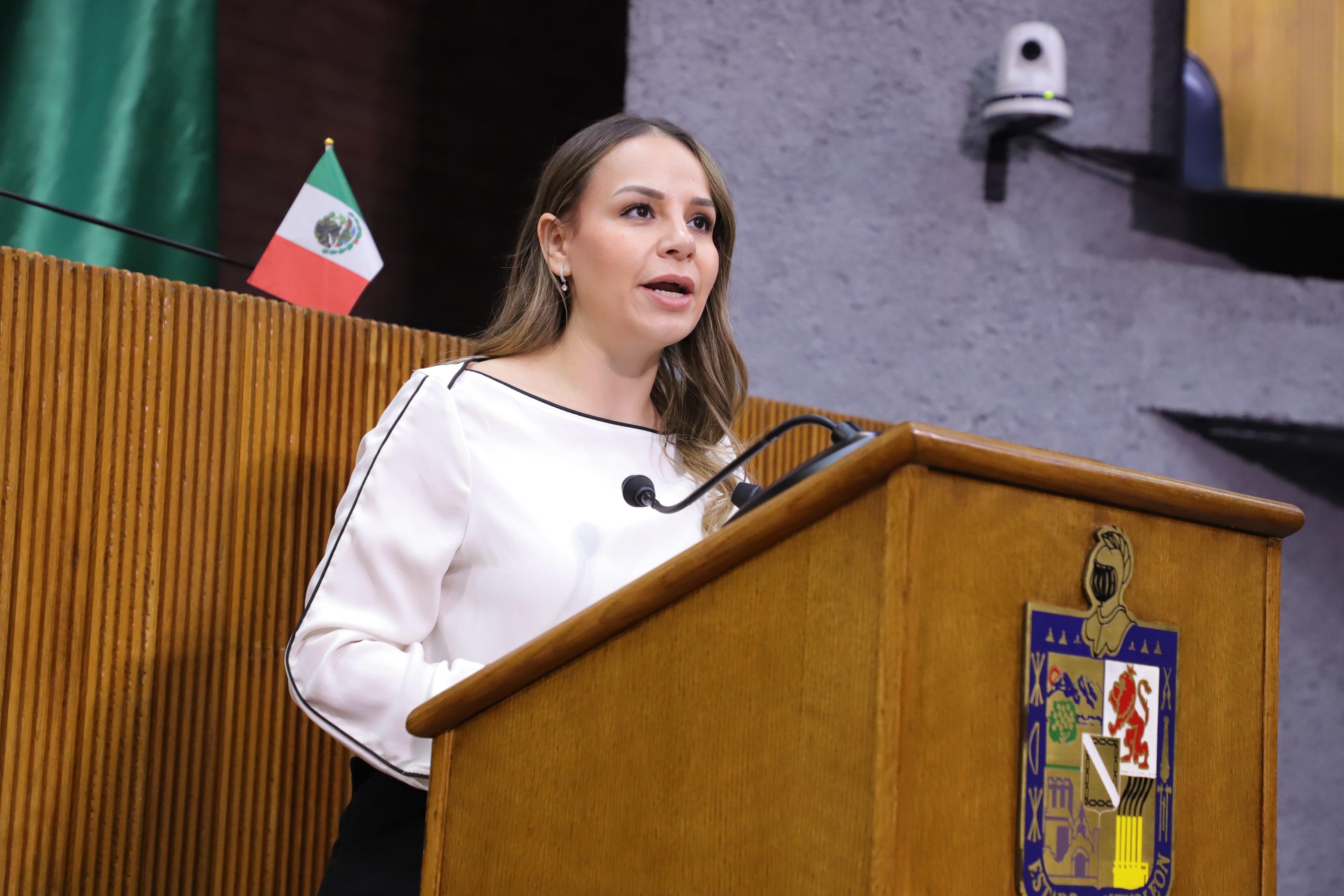EXHORTA CONGRESO A IMA DAR AUDIENCIA A TAXISTAS