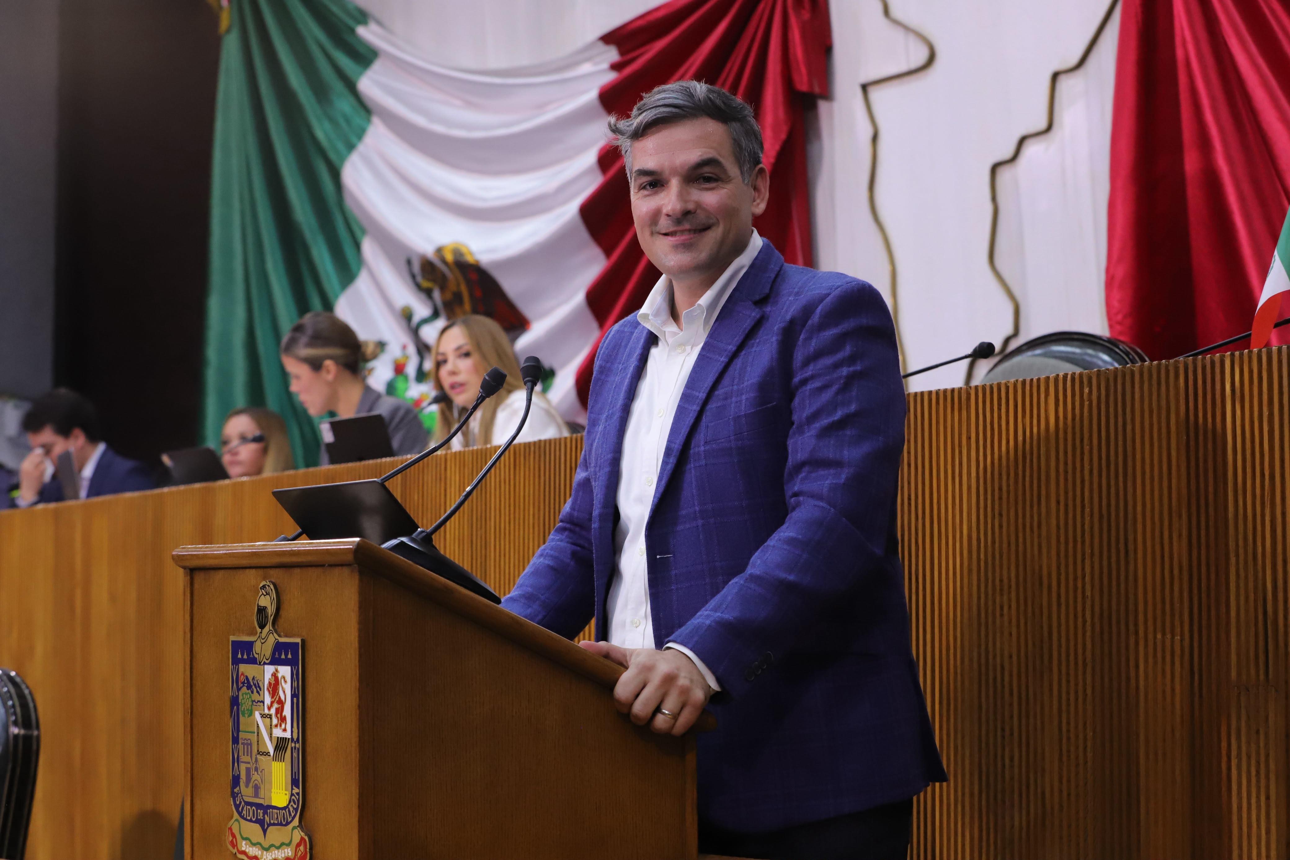 PROPONE MAURO GUERRA OPEREN CON SOSTENIBILIDAD LOS CENTROS DE DATOS